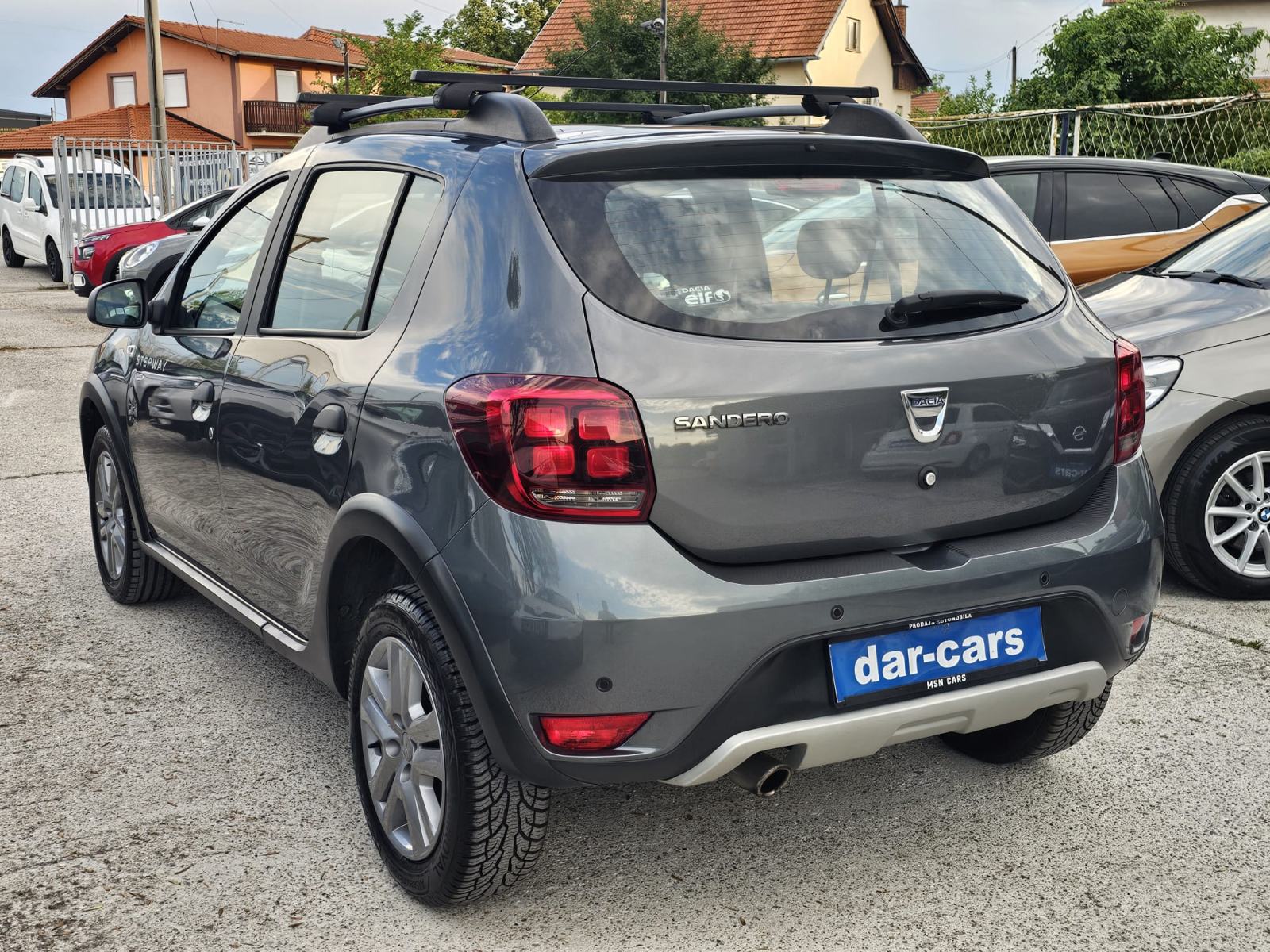 Dacia Sandero TCe 90 "STEPWAY"-NAVI-KAMERA-FULL-SERVISNA-GARANCIJA, fotografija 5