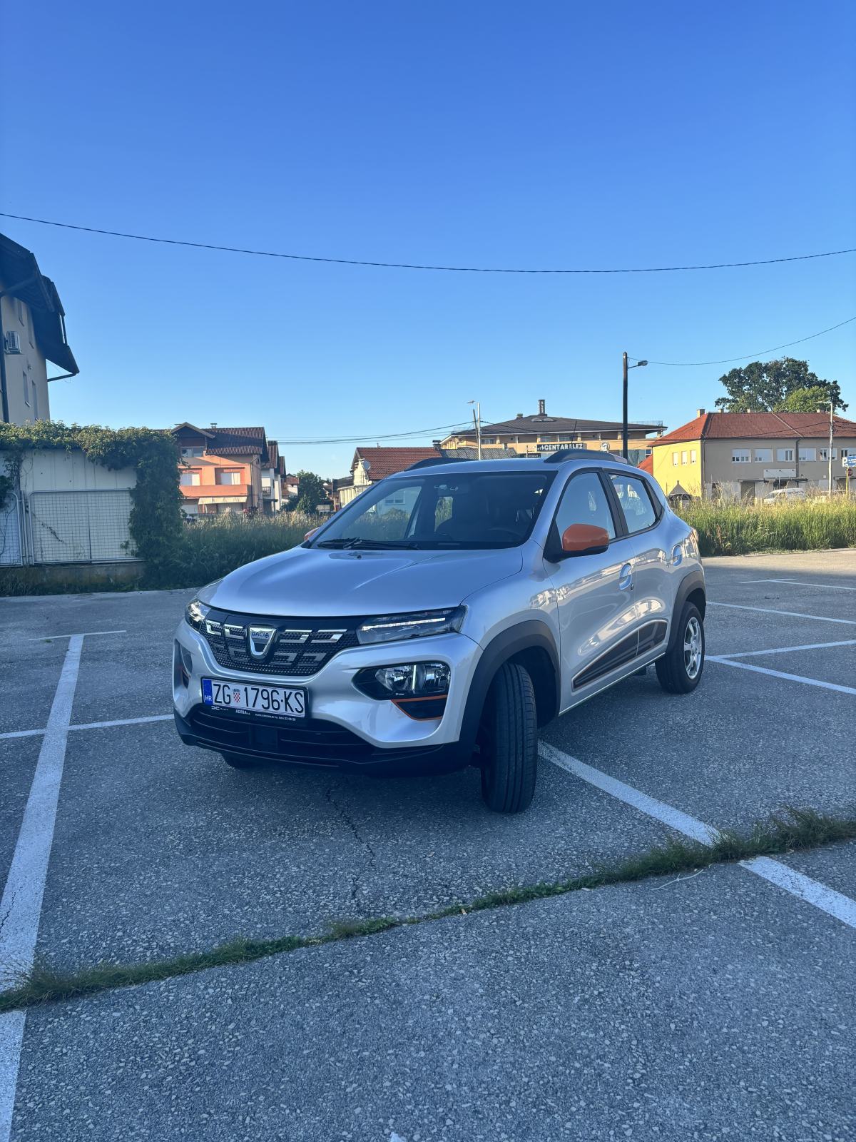 Dacia Spring Spring automatik, pogled izvana - slika 2