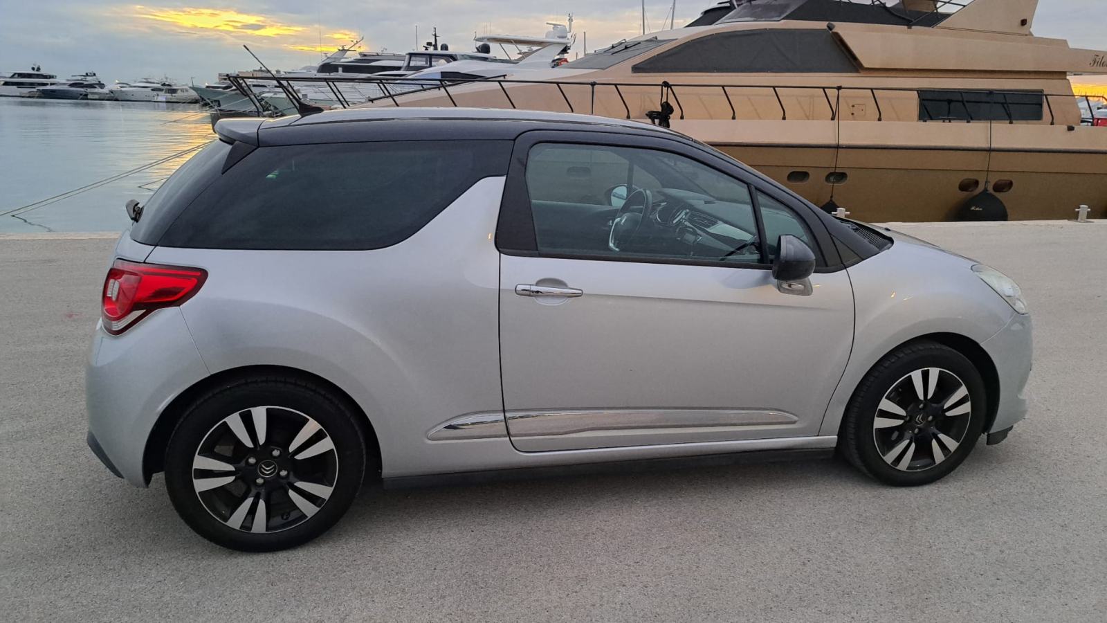 Citroen DS3 Nije uvoz,HR auto...Odlično stanje, fotografija 7