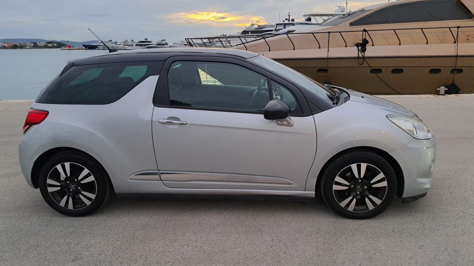 Citroen DS3 Nije uvoz,HR auto...Odlično stanje, fotografija 6