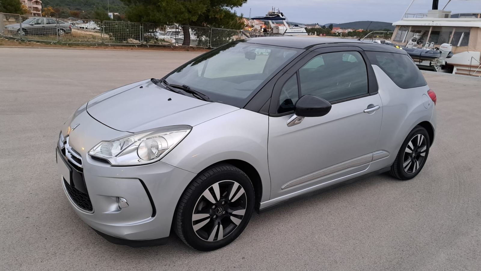 Citroen DS3 Nije uvoz,HR auto...Odlično stanje, fotografija 16