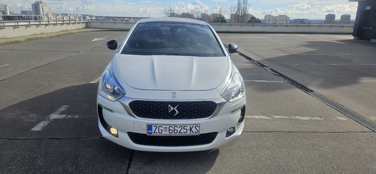 DS Automobiles DS5 eHDI Peformance 49.000km kupljen novi u HR, pogled izvana - slika 2