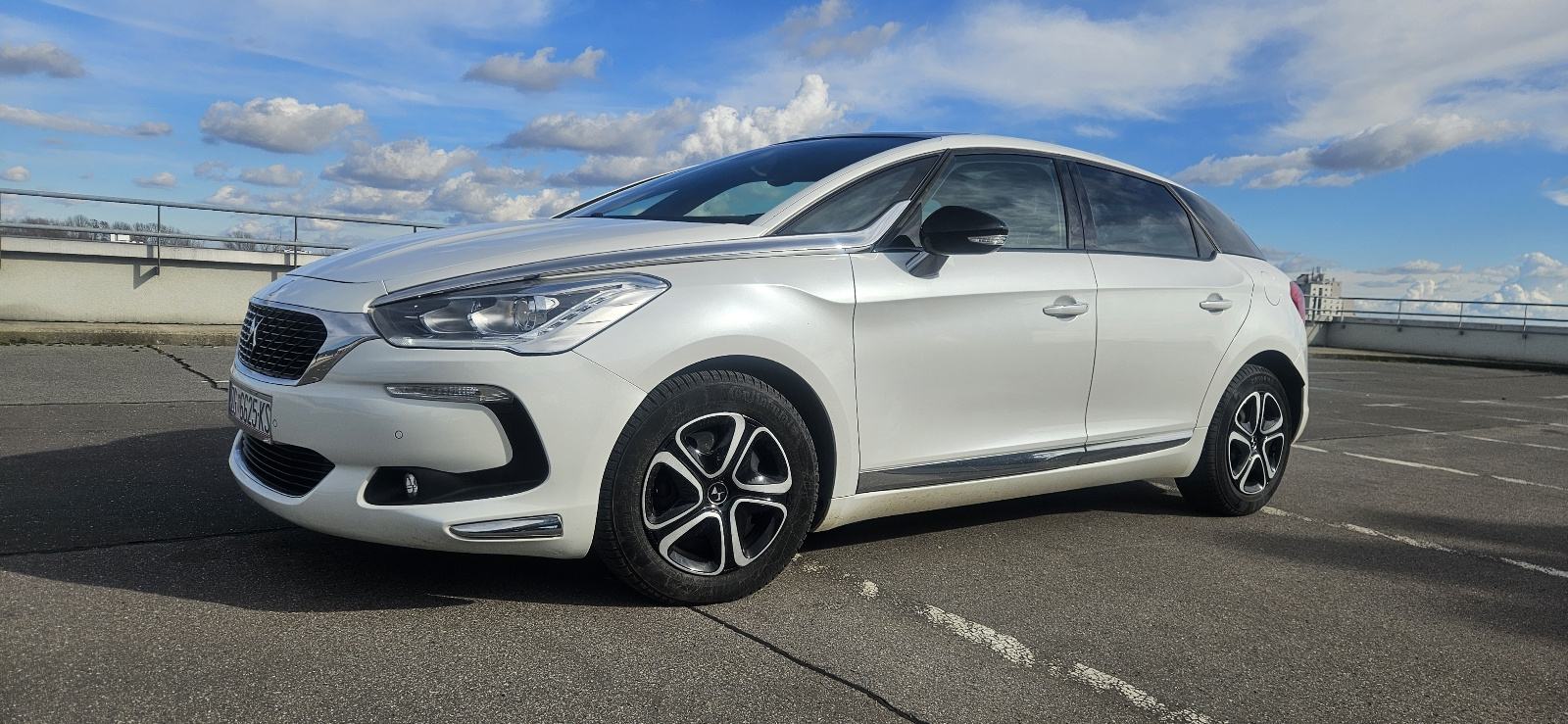 DS Automobiles DS5 eHDI Peformance 49.000km kupljen novi u HR, pogled izvana - slika 5