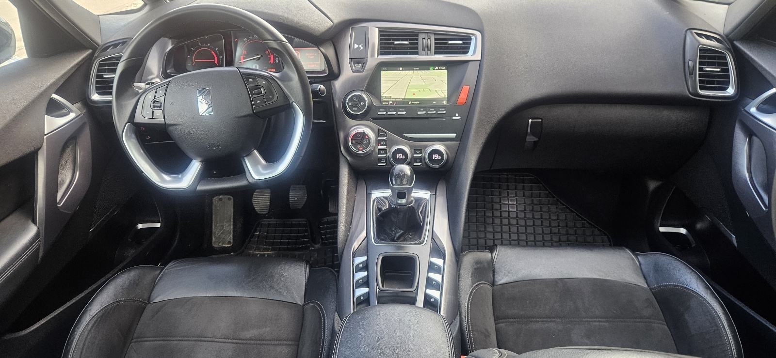 DS Automobiles DS5 eHDI Peformance 49.000km kupljen novi u HR, fotografija 8