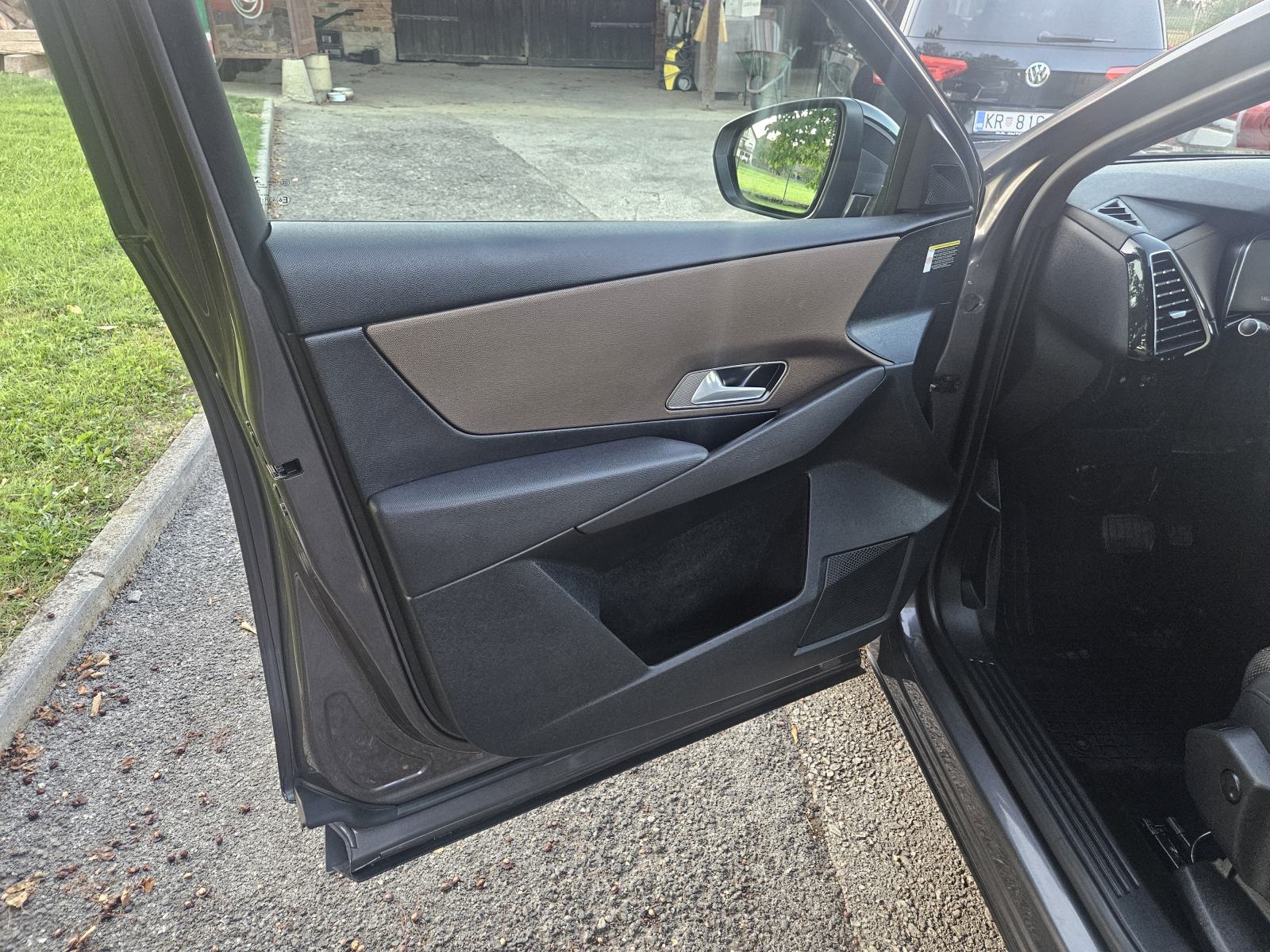 DS Automobiles DS7 Crossback 1.5 dci so chic oprema automatik, fotografija 10