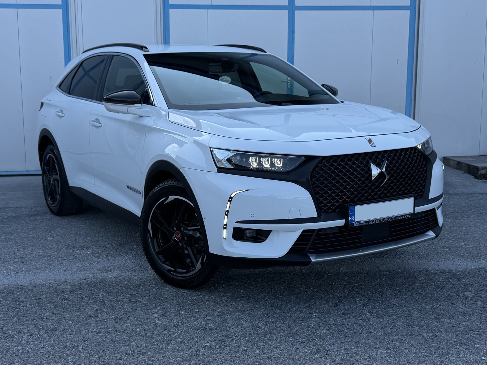 DS7 Crossback 1.6 PT 180 *Performance Line* | AUTOMATIK | LED | KAMERA, pogled izvana - slika 2