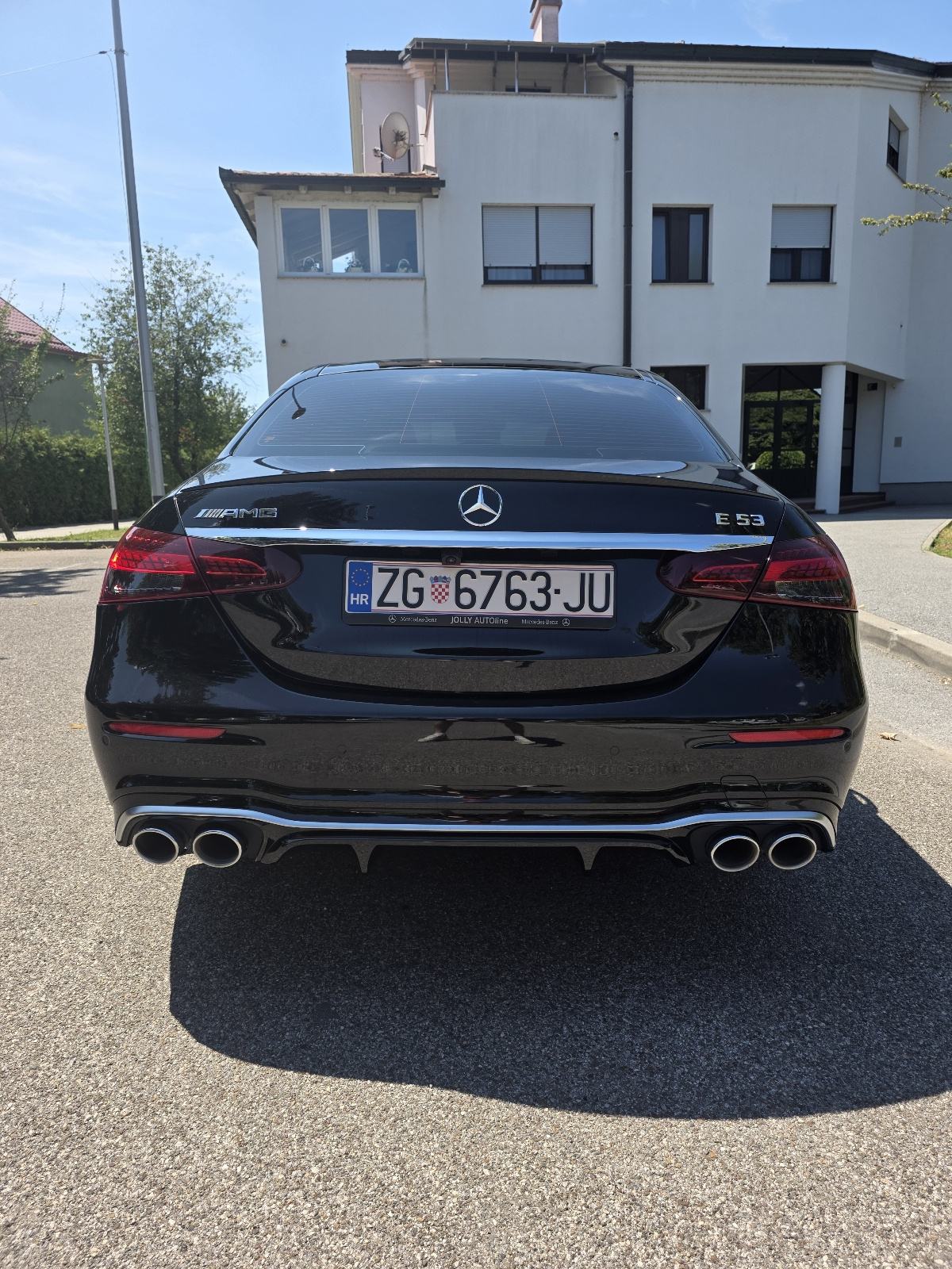E 53 AMG servisiran u Mercedesu uredno, fotografija 3