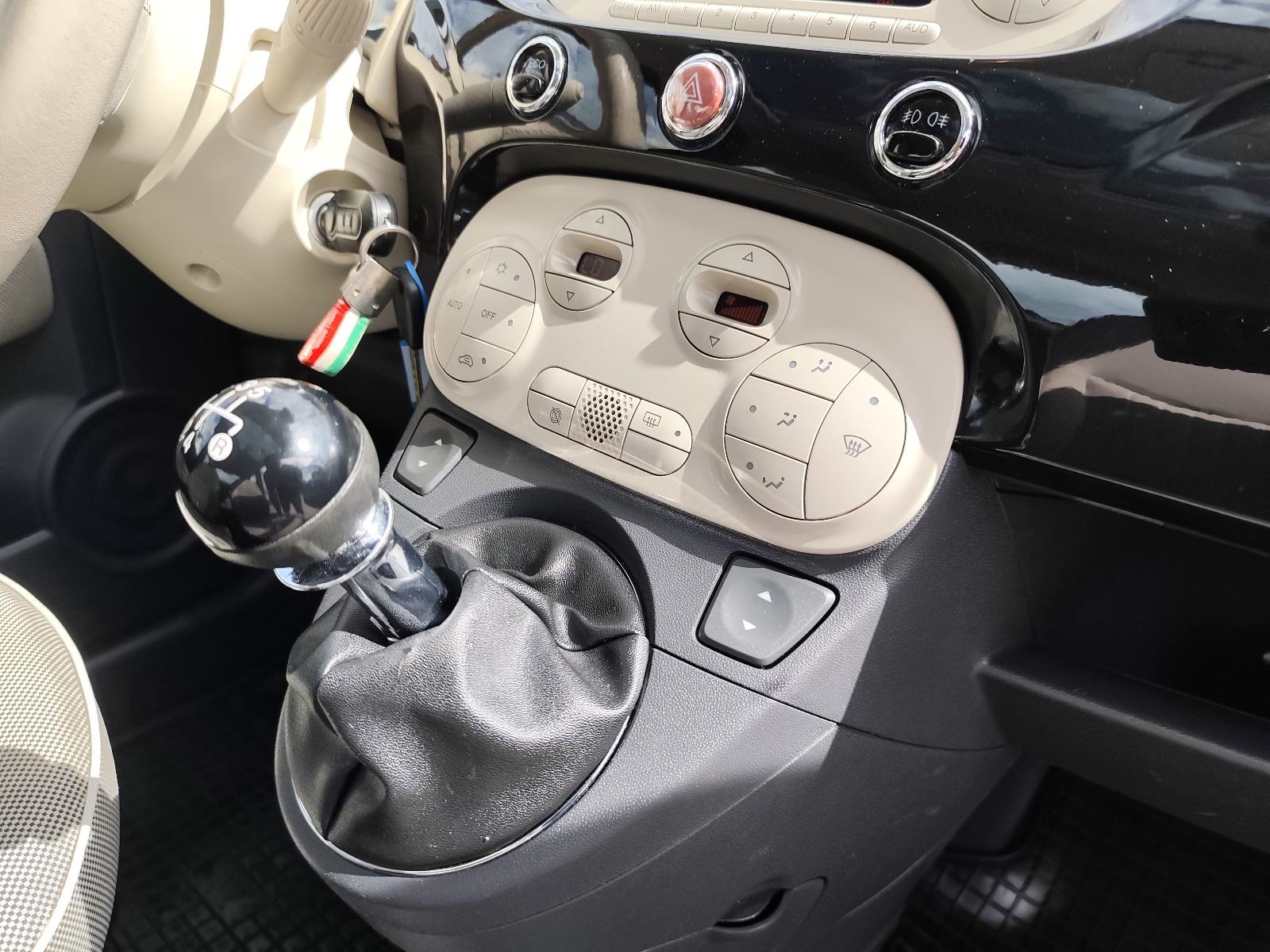 Fiat 500 Turbo // REG 1 GOD // ALU / PANORAMA / TOP //, fotografija 19