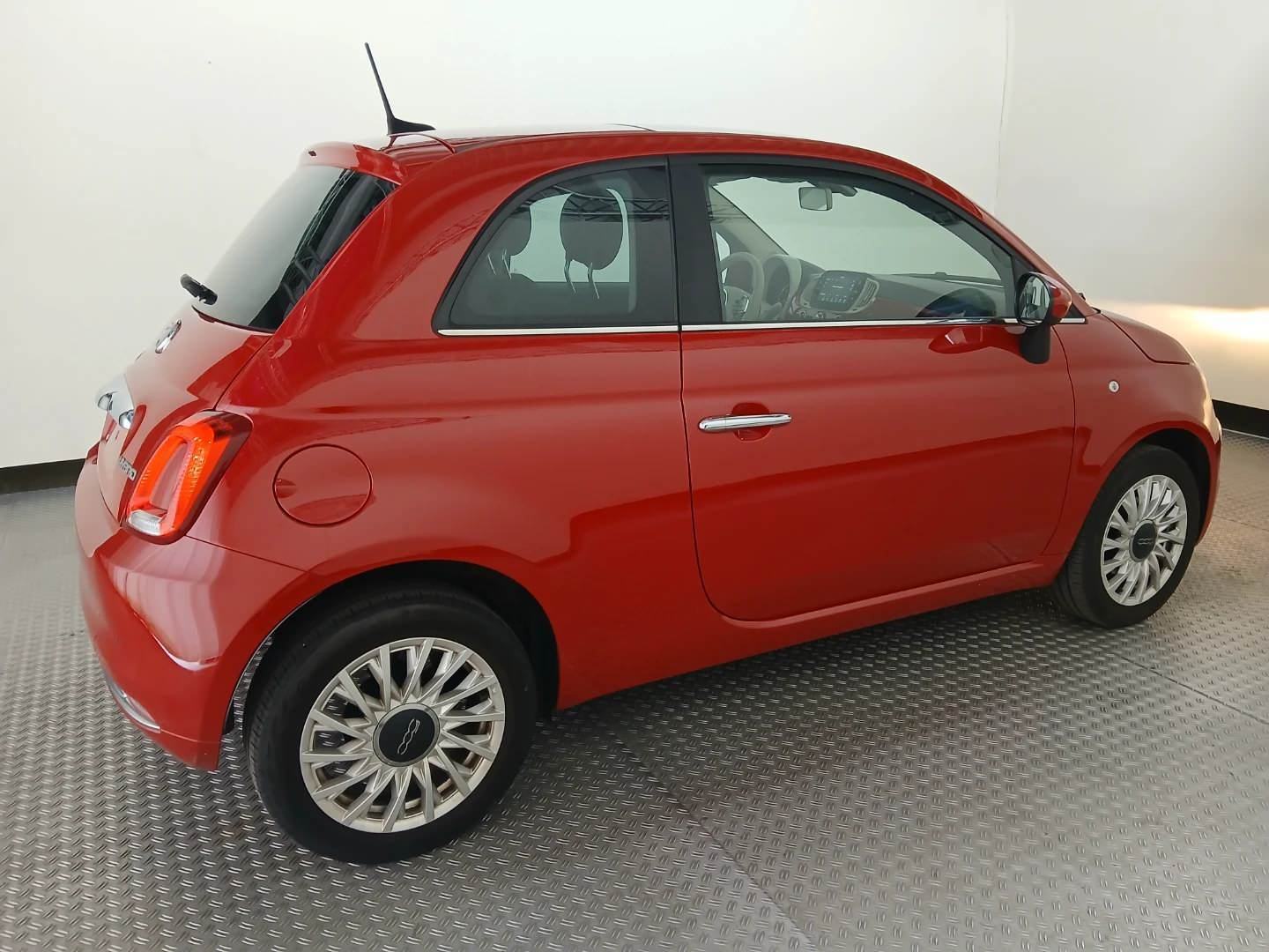 Fiat 500 1,0 Dolcevita, fotografija 8