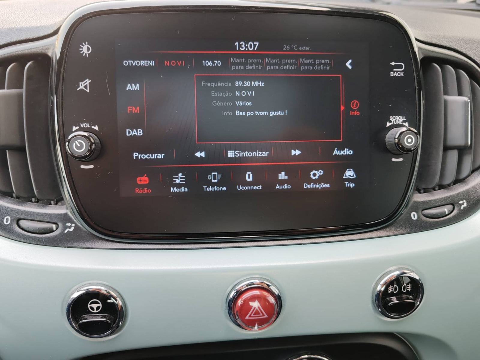 FIAT 500 1.0 GSE 71 KS DOLCEVITA *TVORNIČKO JAMSTVOM*, fotografija 15