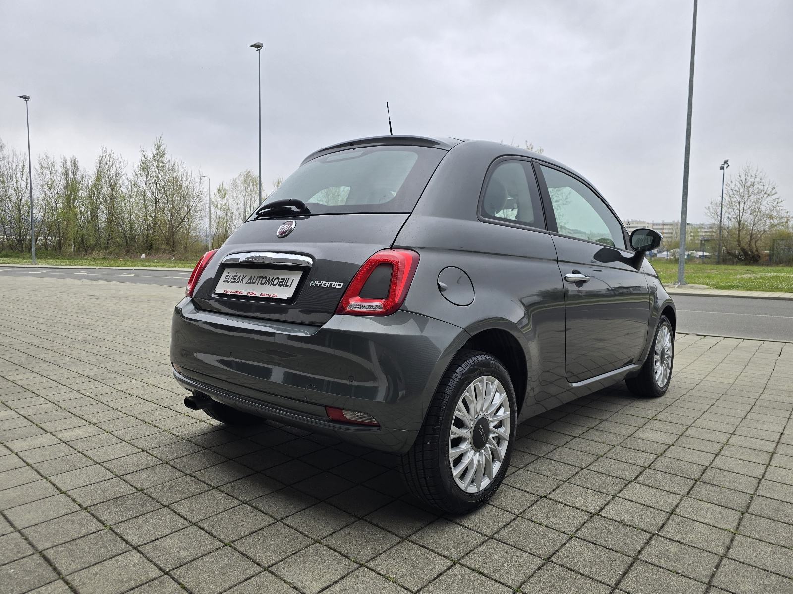 Fiat 500 1,0 GSE / LOUNGE / NAVIGACIJA / 6 BRZINA / ALU 15 /, fotografija 5