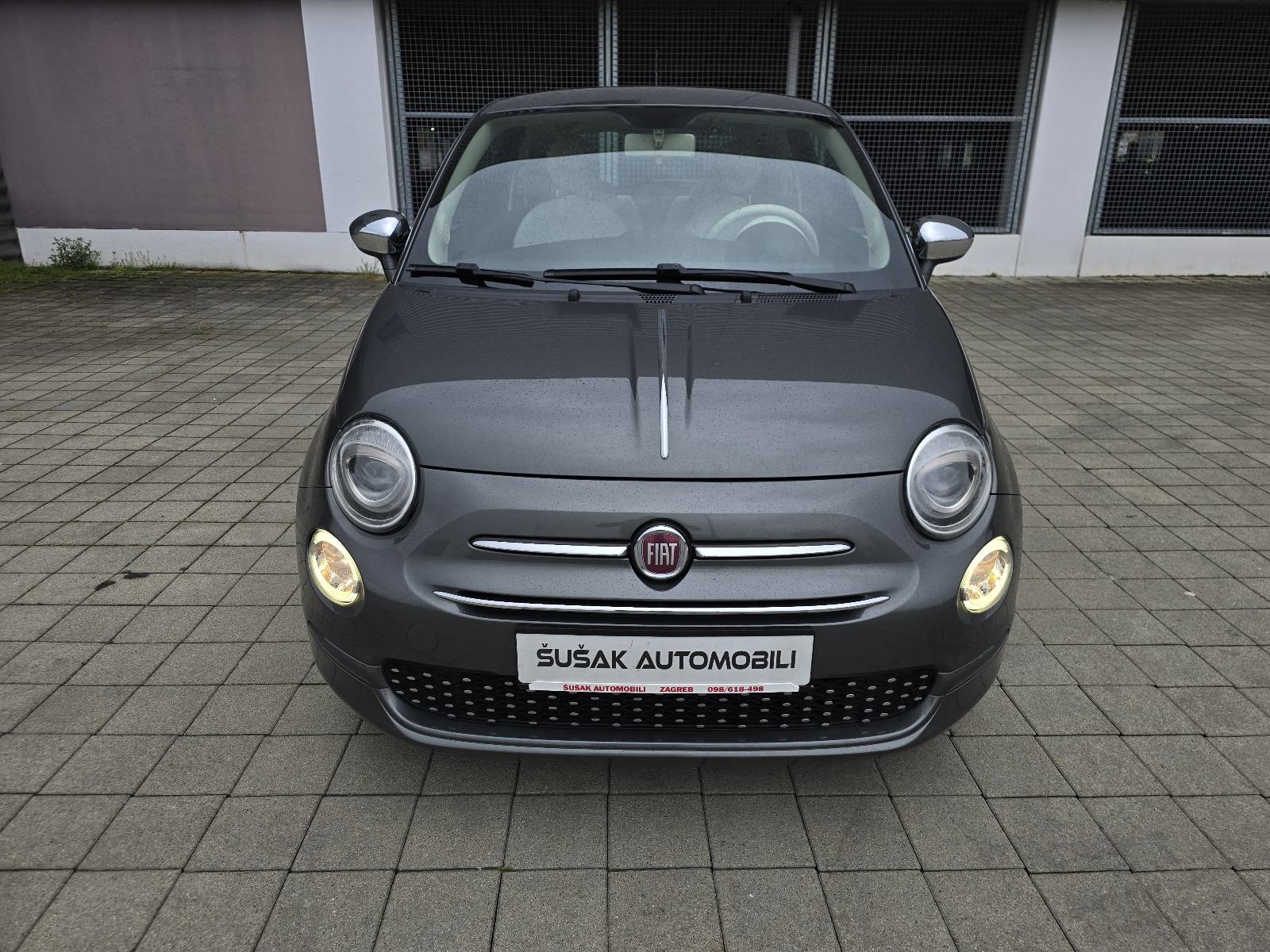 Fiat 500 1,0 GSE / LOUNGE / NAVIGACIJA / 6 BRZINA / ALU 15 /, fotografija 8