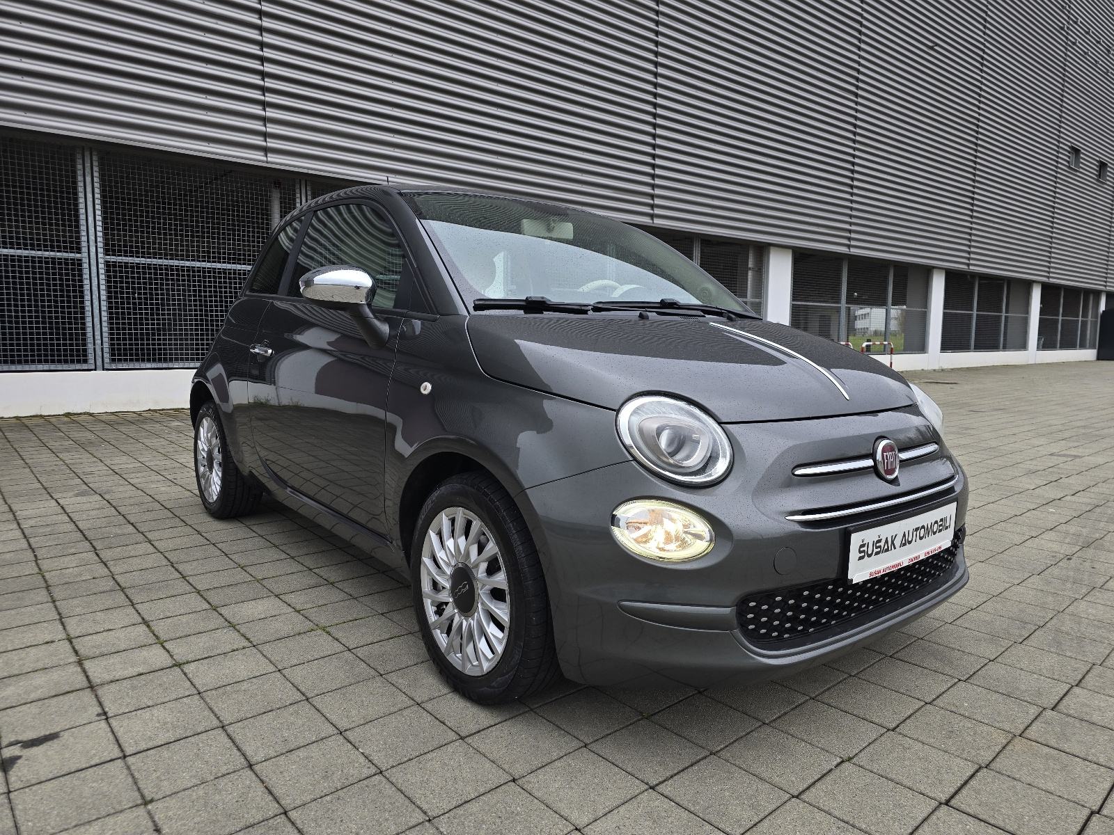 Fiat 500 1,0 GSE / LOUNGE / NAVIGACIJA / 6 BRZINA / ALU 15 /, fotografija 7