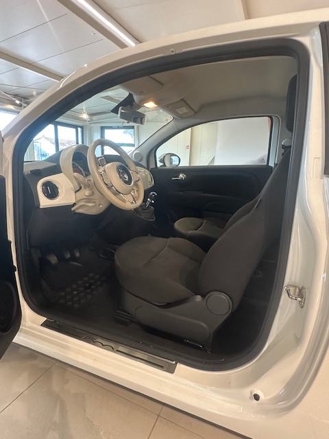 Fiat 500 1,0 Hyb AMORE Financiranje 1/3 kamata 2,99% - NEMA PRIJENOSA, fotografija 20