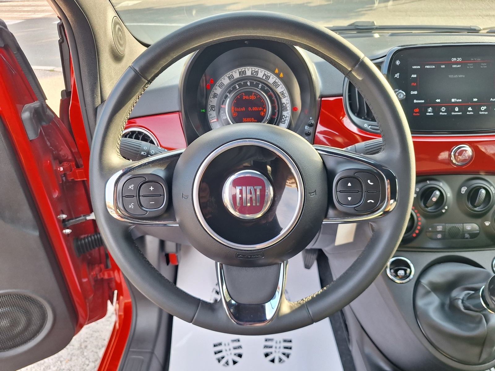 Fiat 500 1,0 Hybrid (benzin) ‼️36.000 Km‼️, fotografija 20