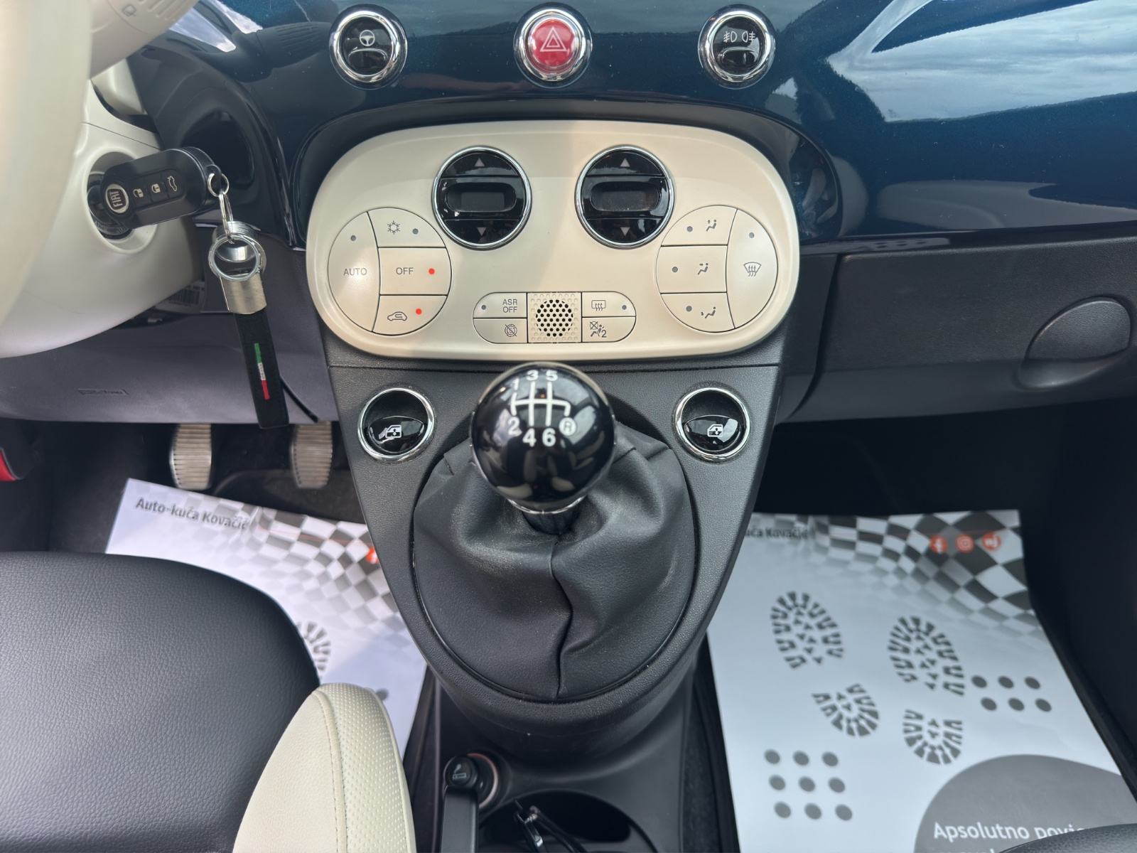Fiat 500 1,0 Hybrid Dolcevita*Pano*Temp*, fotografija 14