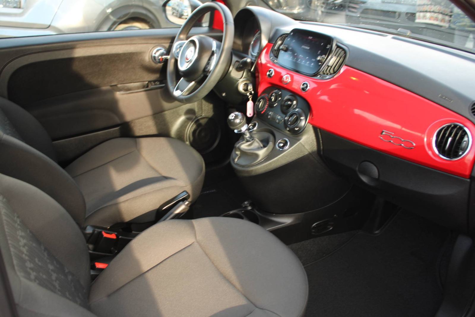 Fiat 500 1.0 HYBRID, fotografija 10
