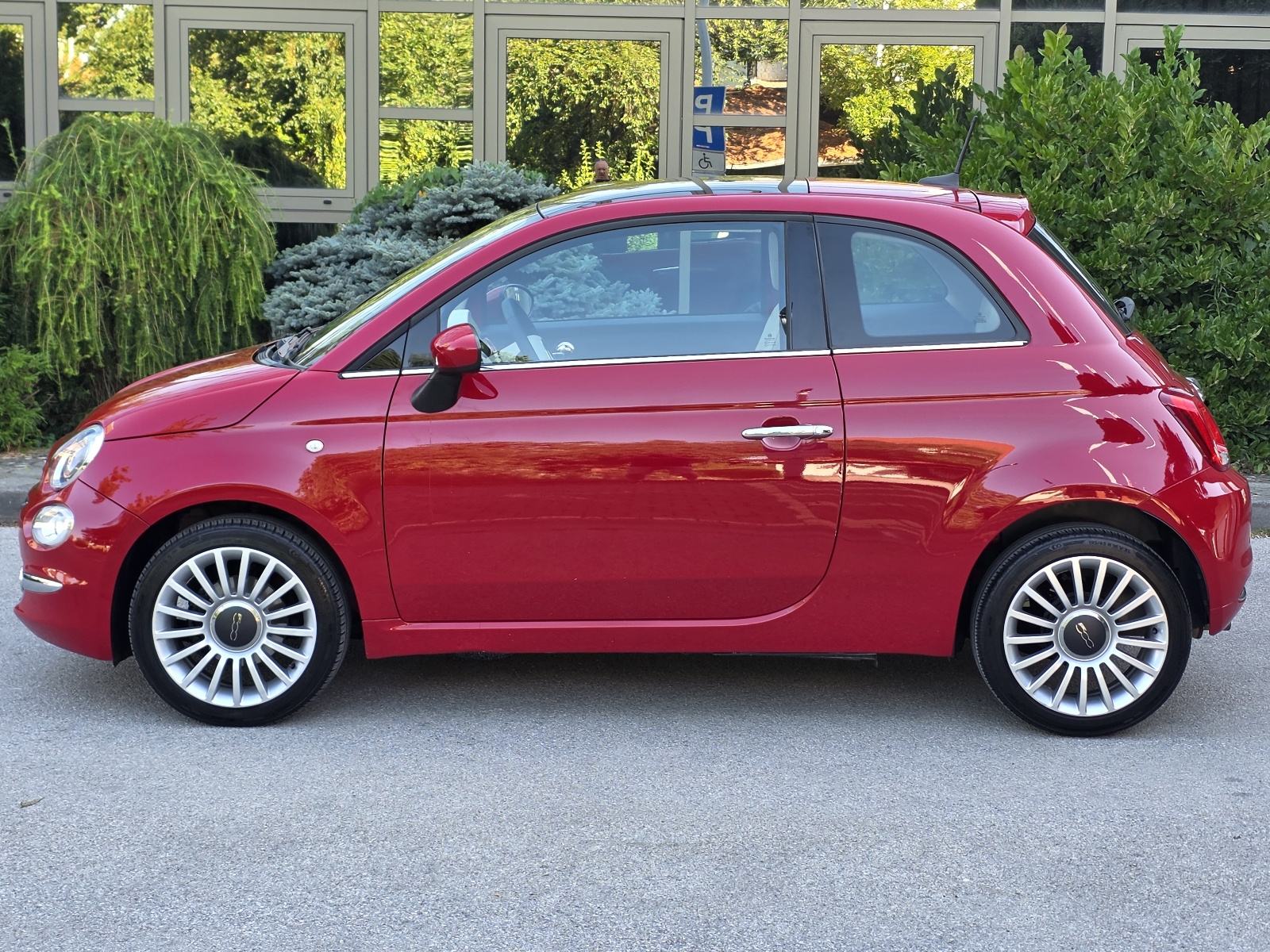 FIAT 500 1.2 - **1.VLASNIK-SERVISNA+SERVIS-BOGATA OPREMA-ATRAKTIVAN**, fotografija 5