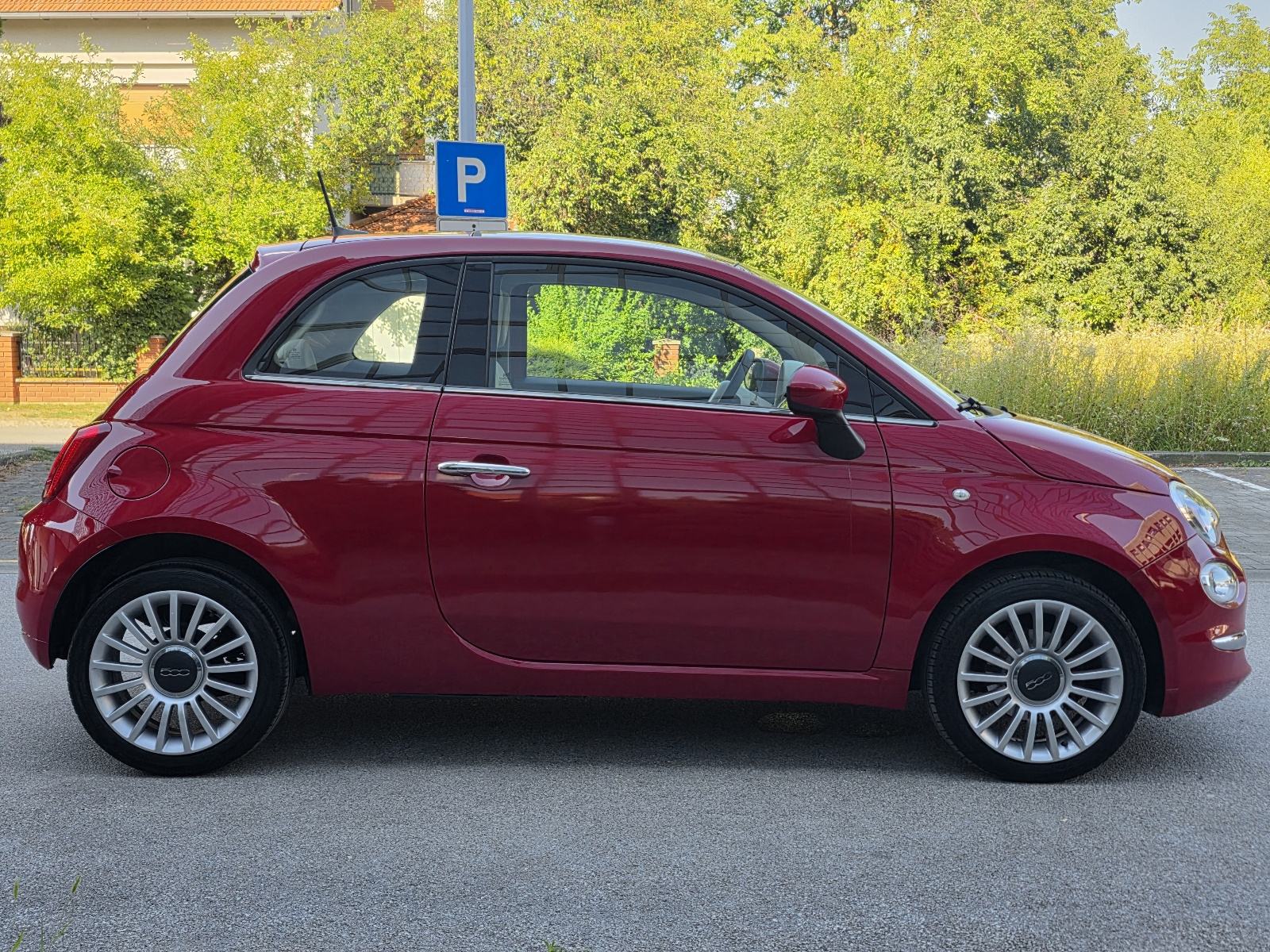 FIAT 500 1.2 - **1.VLASNIK-SERVISNA+SERVIS-BOGATA OPREMA-ATRAKTIVAN**, fotografija 10