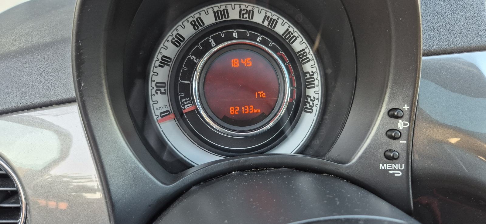 Fiat 500 1,2 8V Lounge, fotografija 13