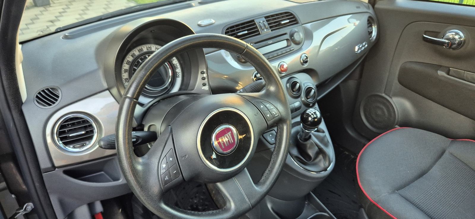 Fiat 500 1,2 8V Lounge, fotografija 12