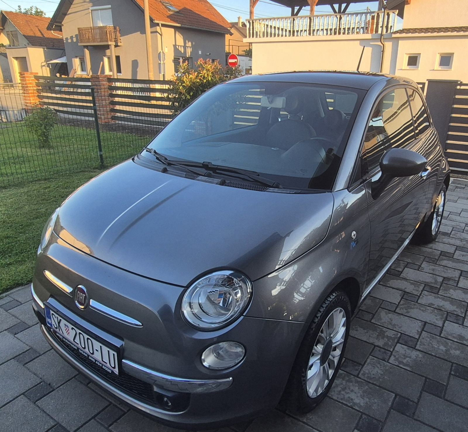 Fiat 500 1,2 8V Lounge, fotografija 3