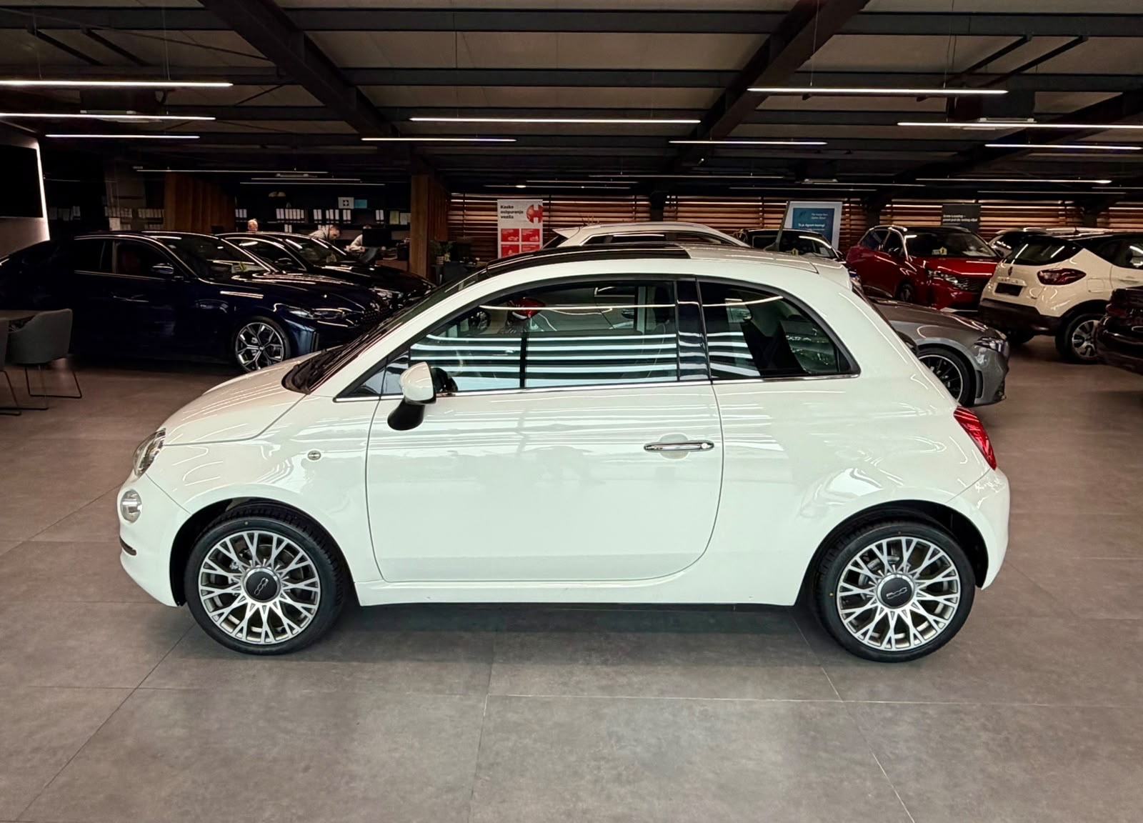 Fiat 500 1,2 KLIMA • PANORAMA • ALU16" • MAGLENKE • AUTOKREDIT, fotografija 4