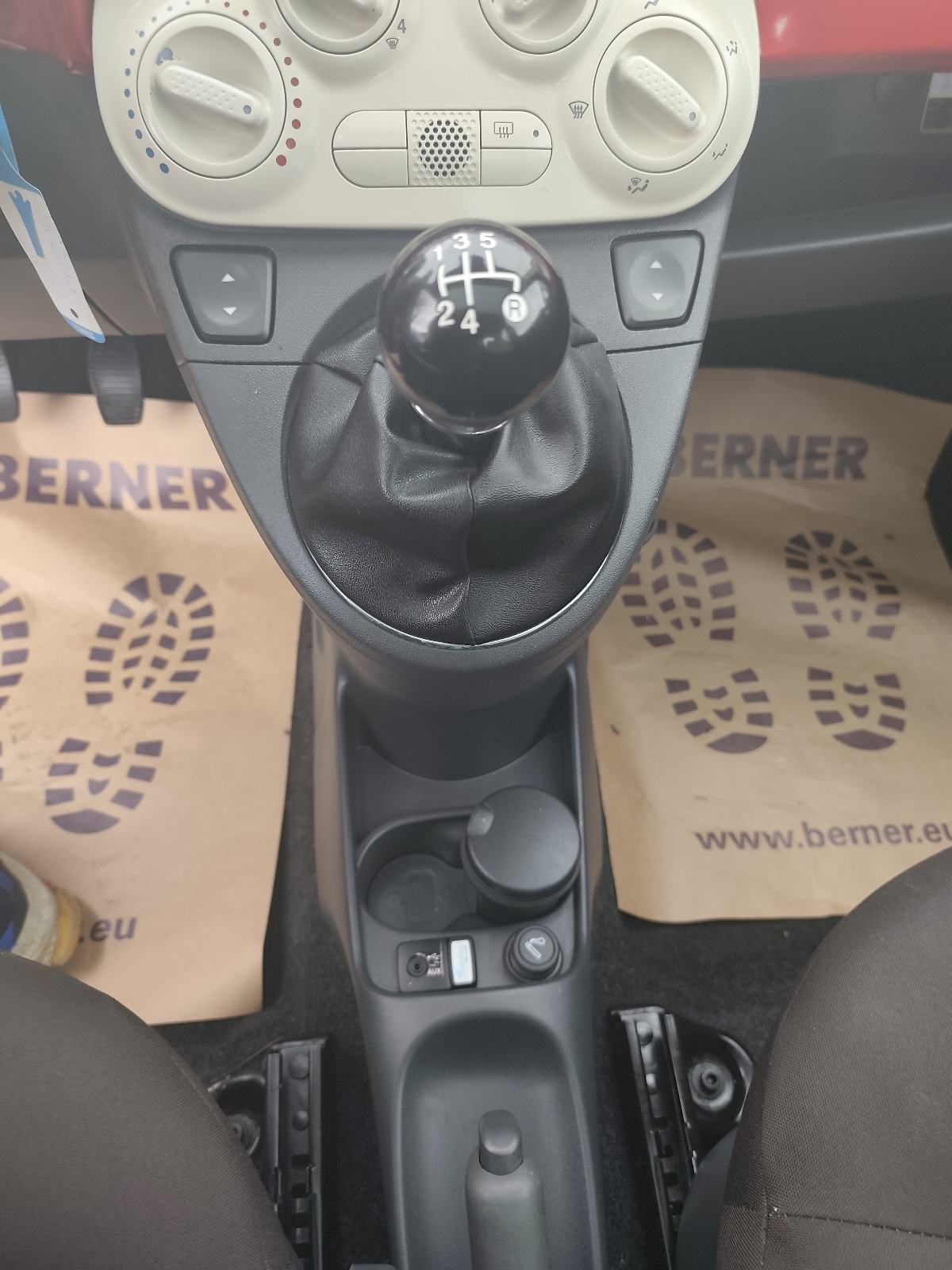 Fiat 500 1.2, klima, veliki servis,panorama!!!, fotografija 17