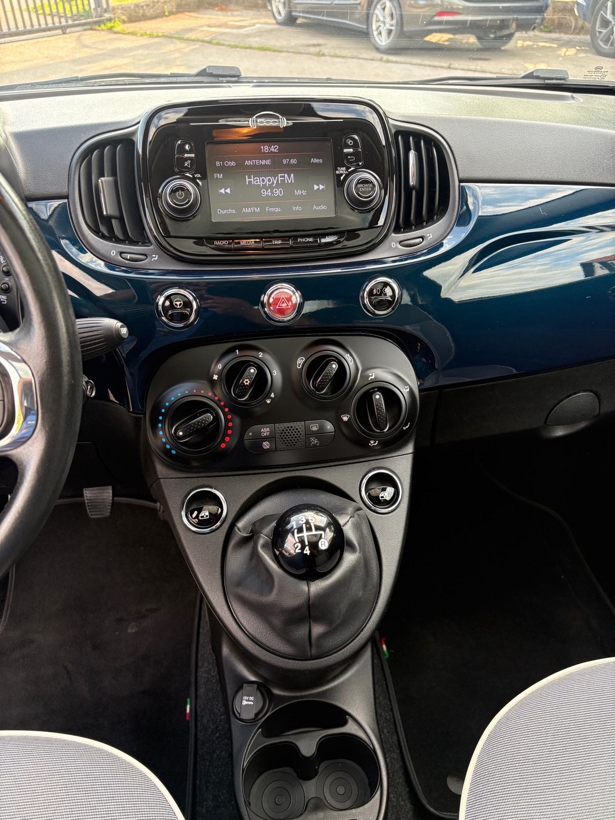 Fiat 500 1,2 Panorama/Display/Virtual/Klima/Alu16/Top!, fotografija 12