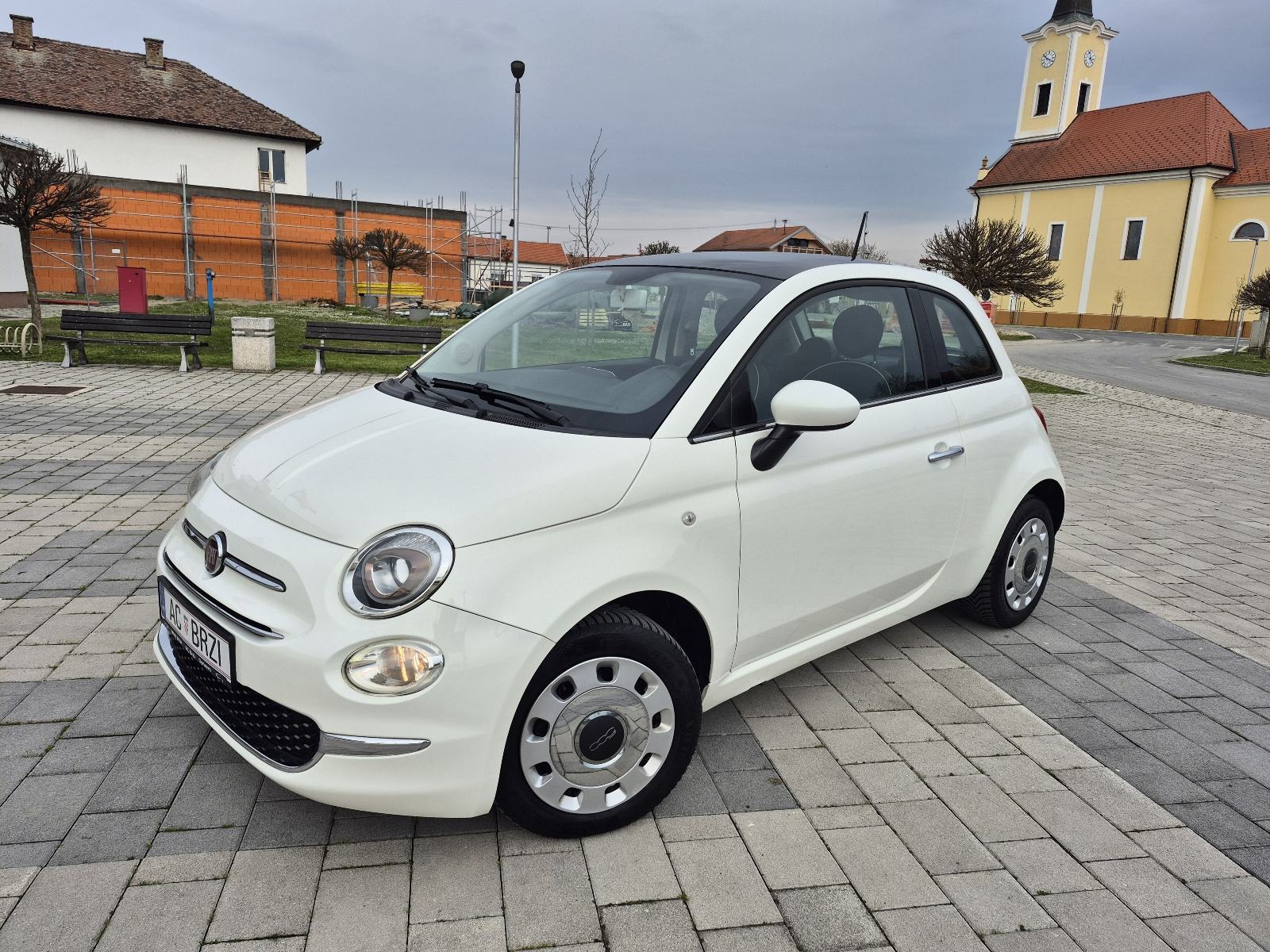 Fiat 500 1,2 Benzin,Klima,panorama, nap.veliki servis,Servisna, fotografija 2