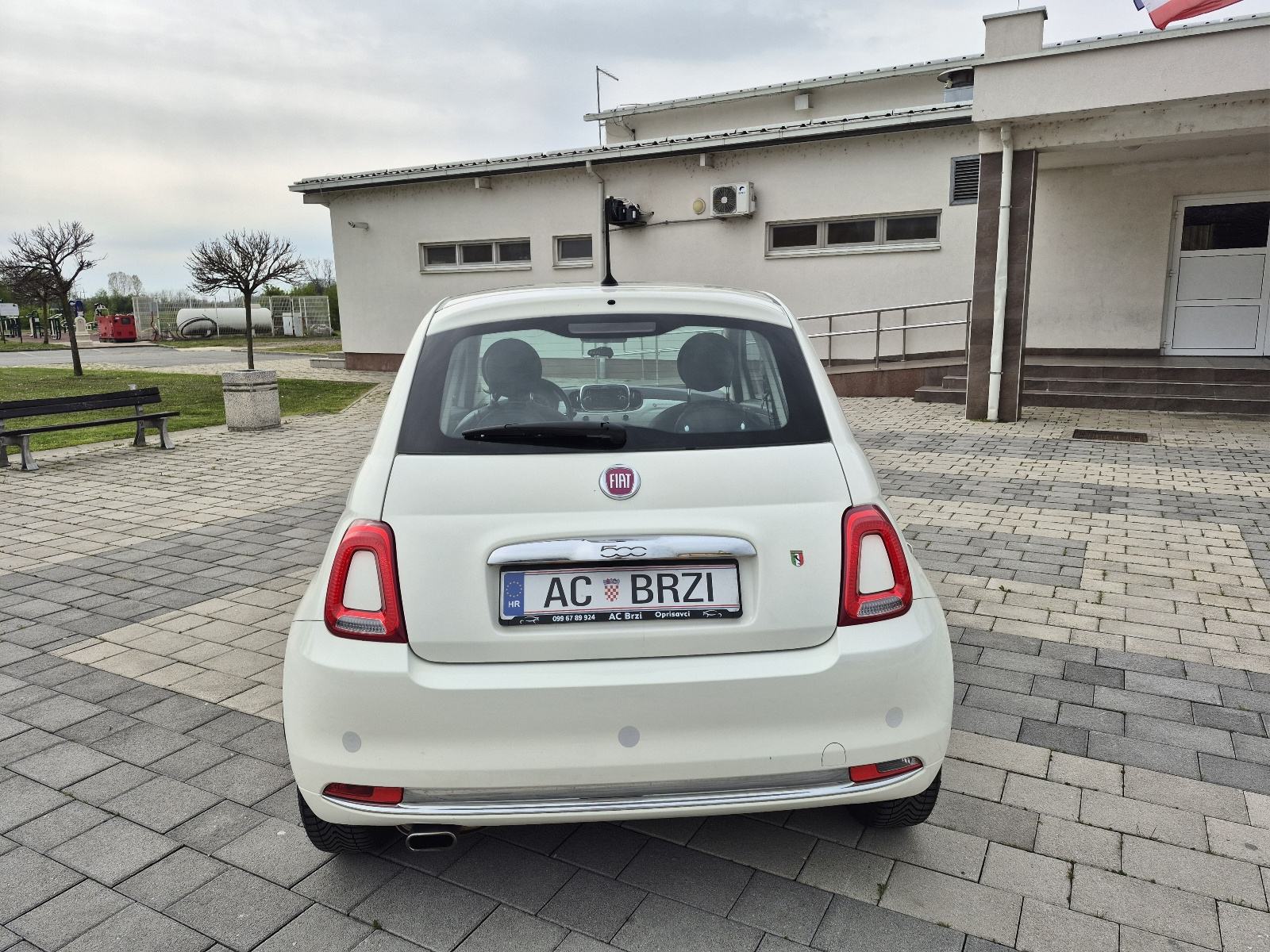 Fiat 500 1,2 Benzin,Klima,panorama, nap.veliki servis,Servisna, fotografija 6