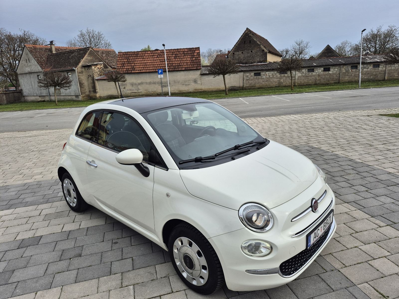 Fiat 500 1,2 Benzin,Klima,panorama, nap.veliki servis,Servisna, fotografija 14