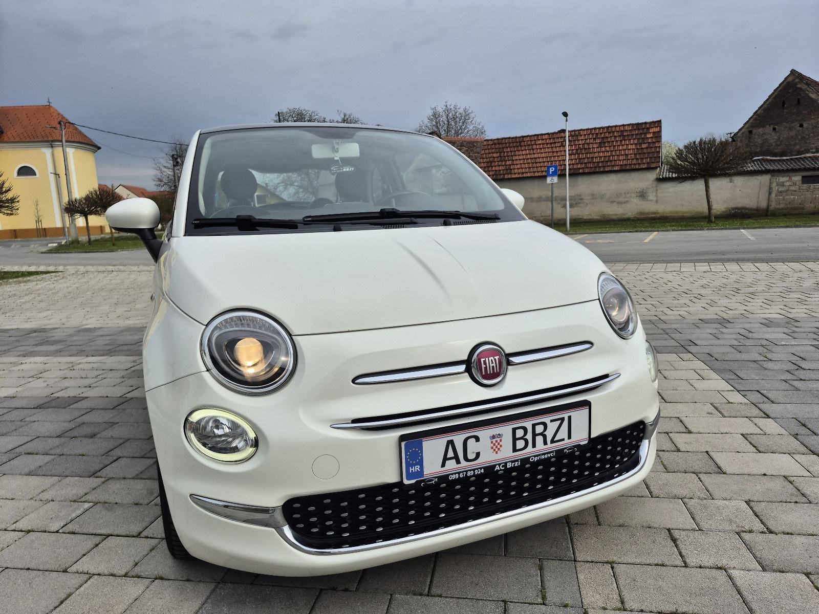Fiat 500 1,2 Benzin,Klima,panorama, nap.veliki servis,Servisna, fotografija 15