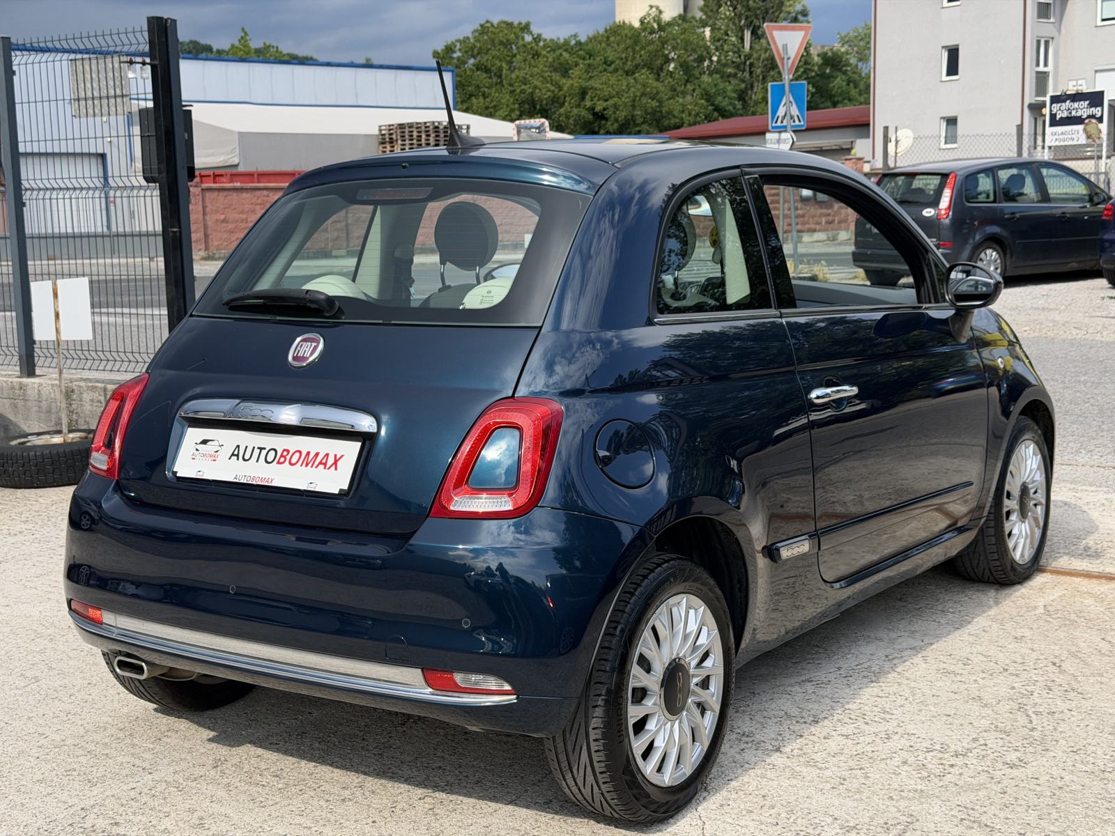 Fiat 500 1,3 MJet LOUNGE-MALI SERVIS-POTVRDA KM/JAMSTVO-PANORAMA-NAVI, fotografija 6