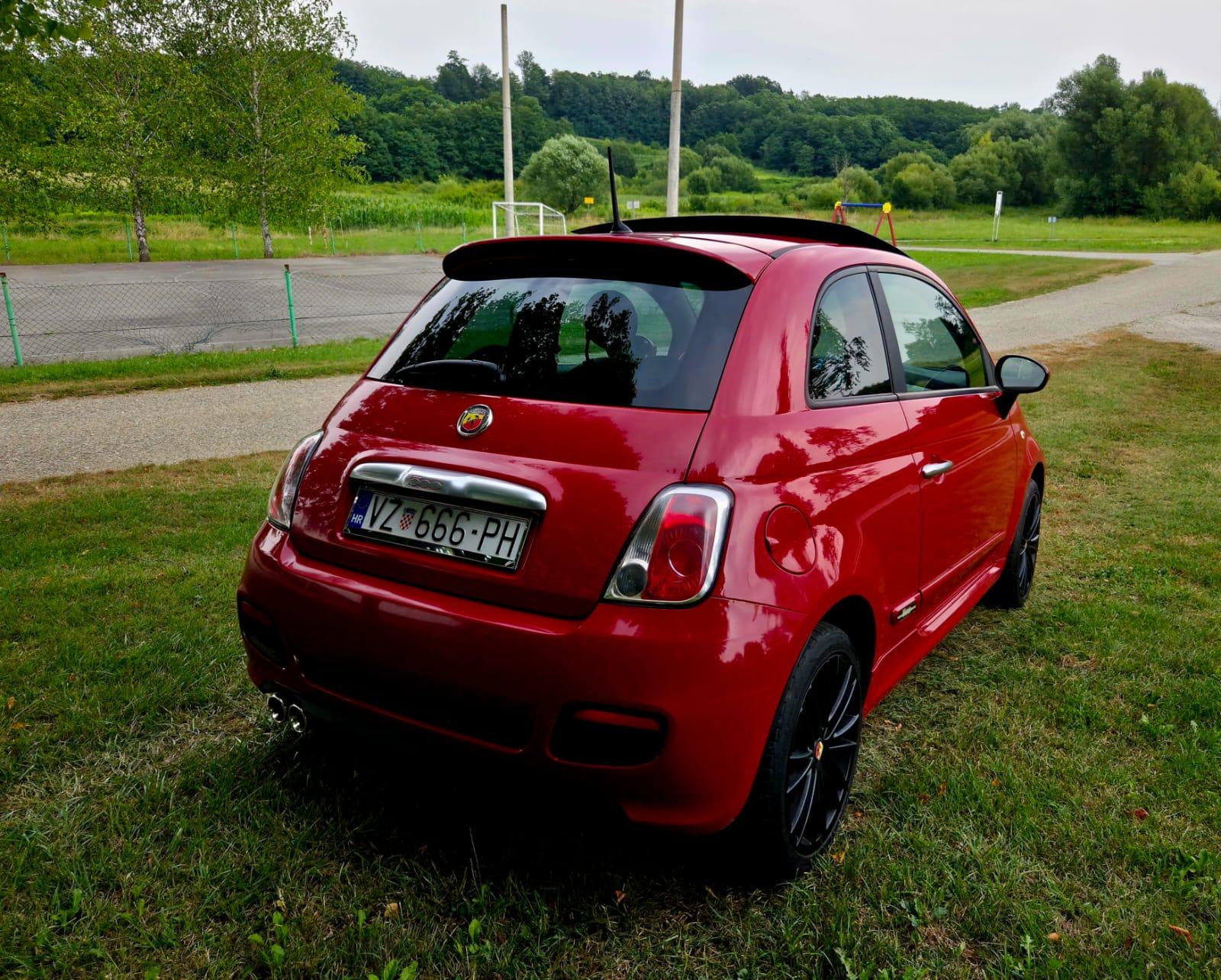 Fiat 500 1,3 Mjt 16V Sport, fotografija 3