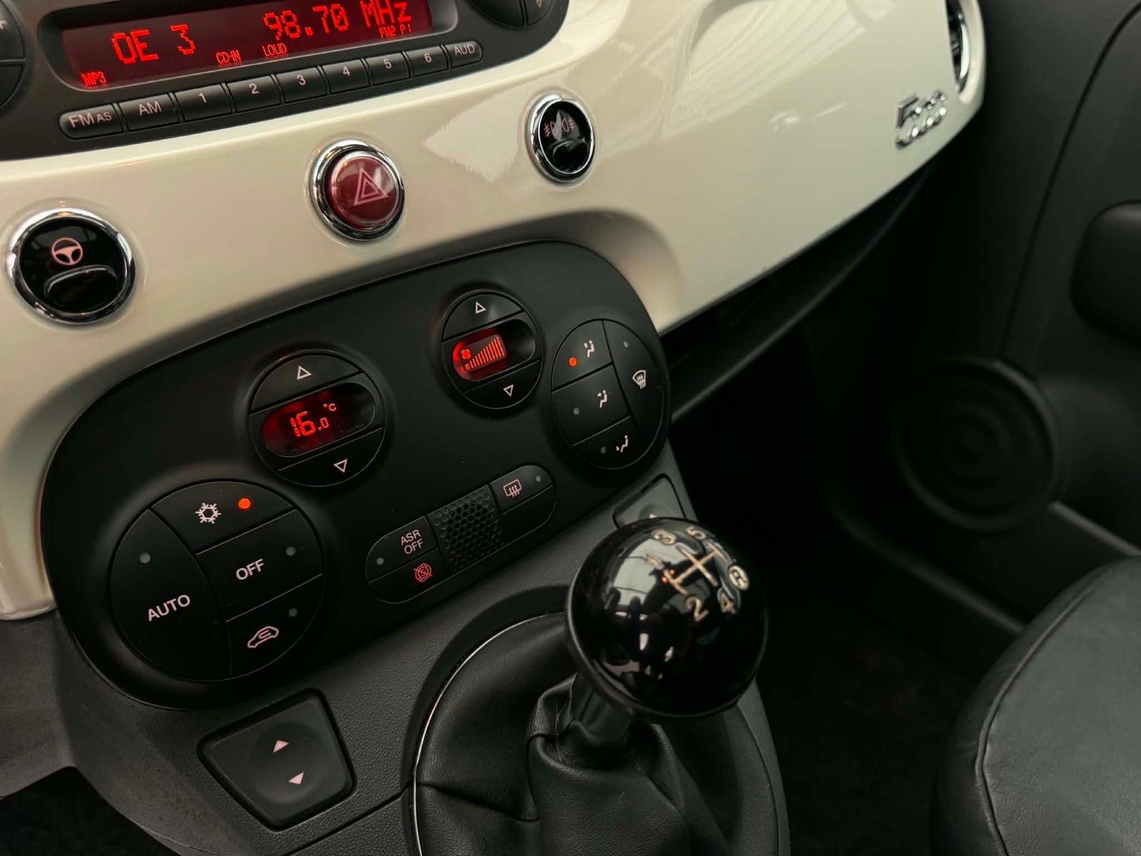 Fiat 500 1.3 MULTIJET - 1. VLASTNIK - SAMO 166.000 KM..., fotografija 16