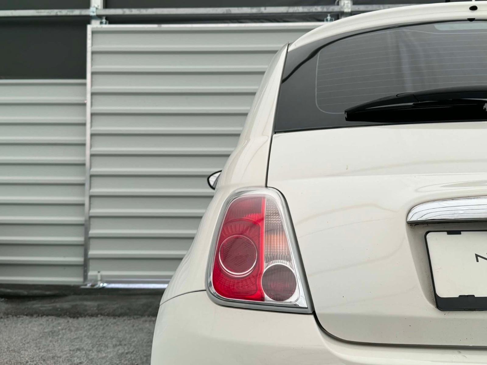 Fiat 500 1.3 MULTIJET - 1. VLASTNIK - SAMO 166.000 KM..., fotografija 8