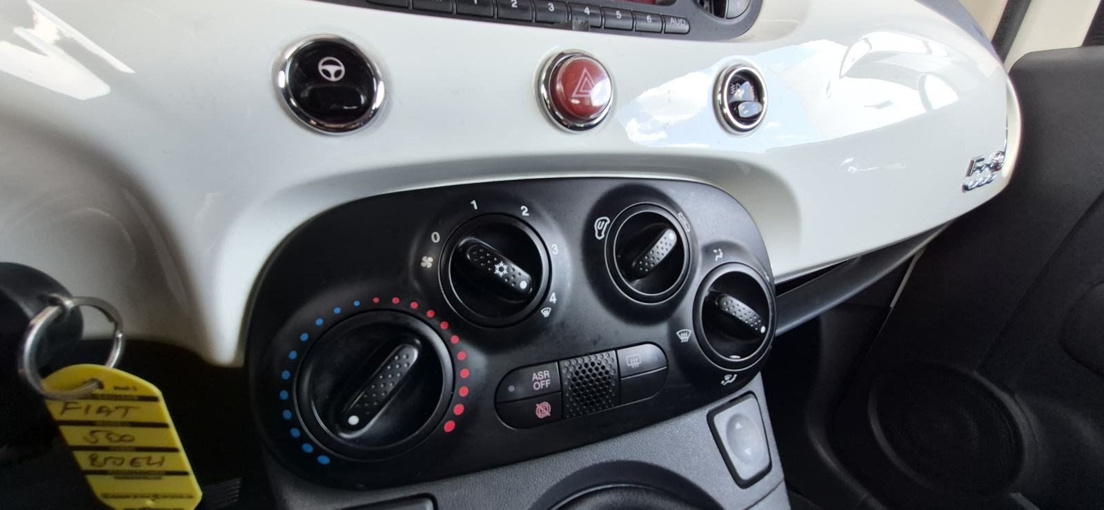 Fiat 500 CABRIO,1,3 Multijet 16V, EL.KROV, KLIMA, ALU, REG. 03/2027.., fotografija 17