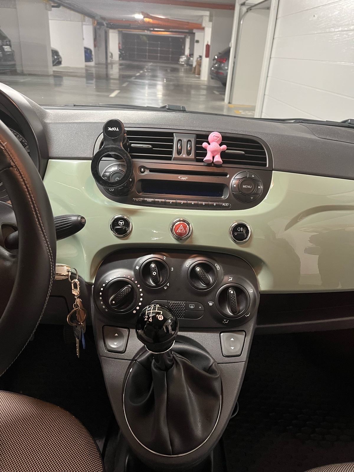 Fiat 500 1,3 Multijet 16V, fotografija 14