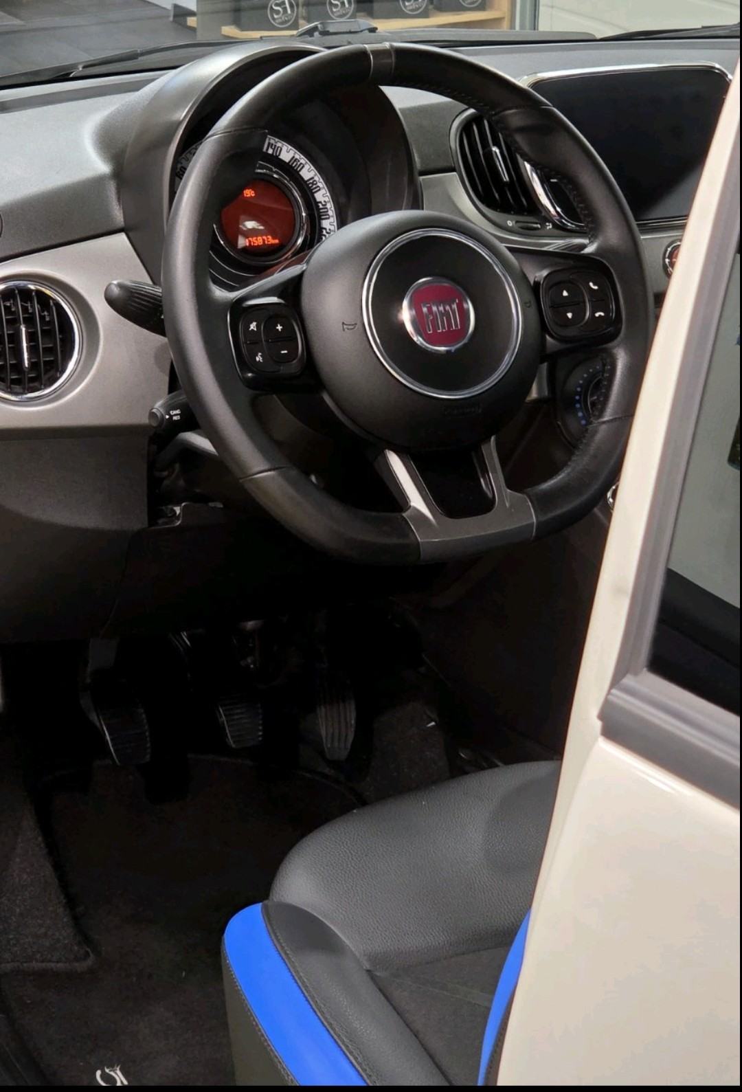 Fiat 500 1,3, fotografija 9
