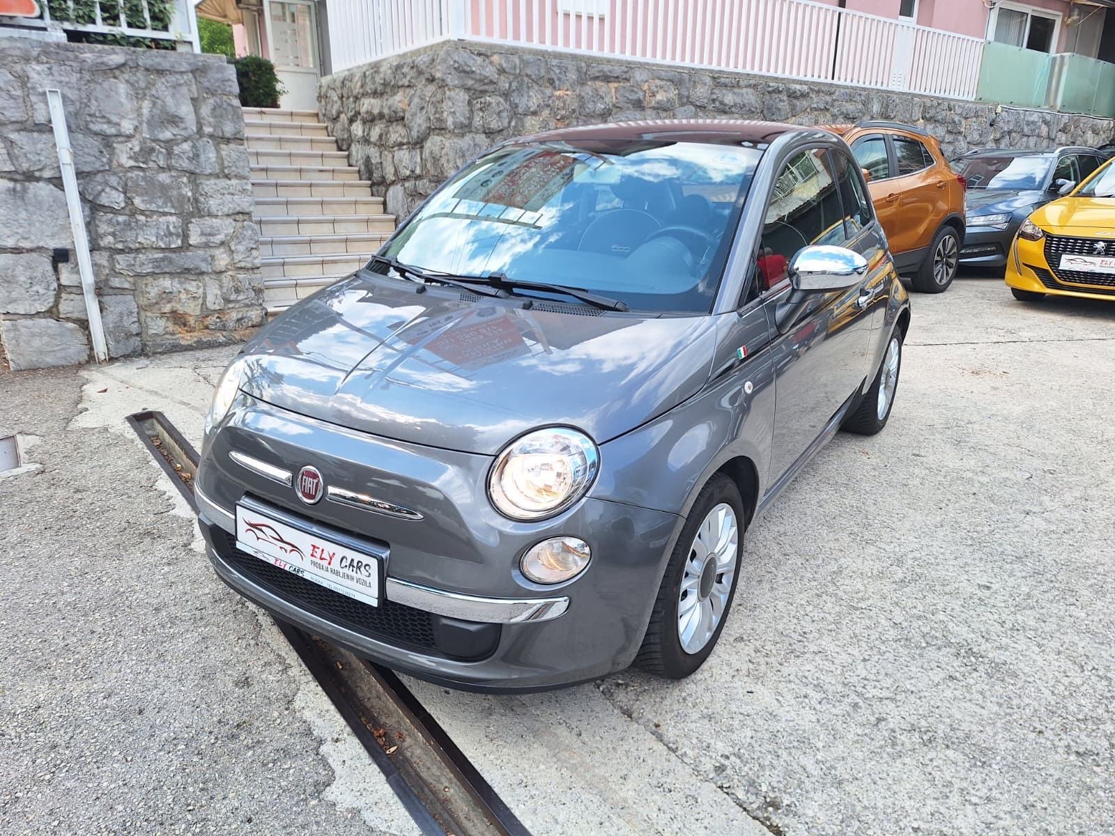 Fiat 500 500 1,2 8V automatik LOUNGE(PANORAMSKI KROV), fotografija 2