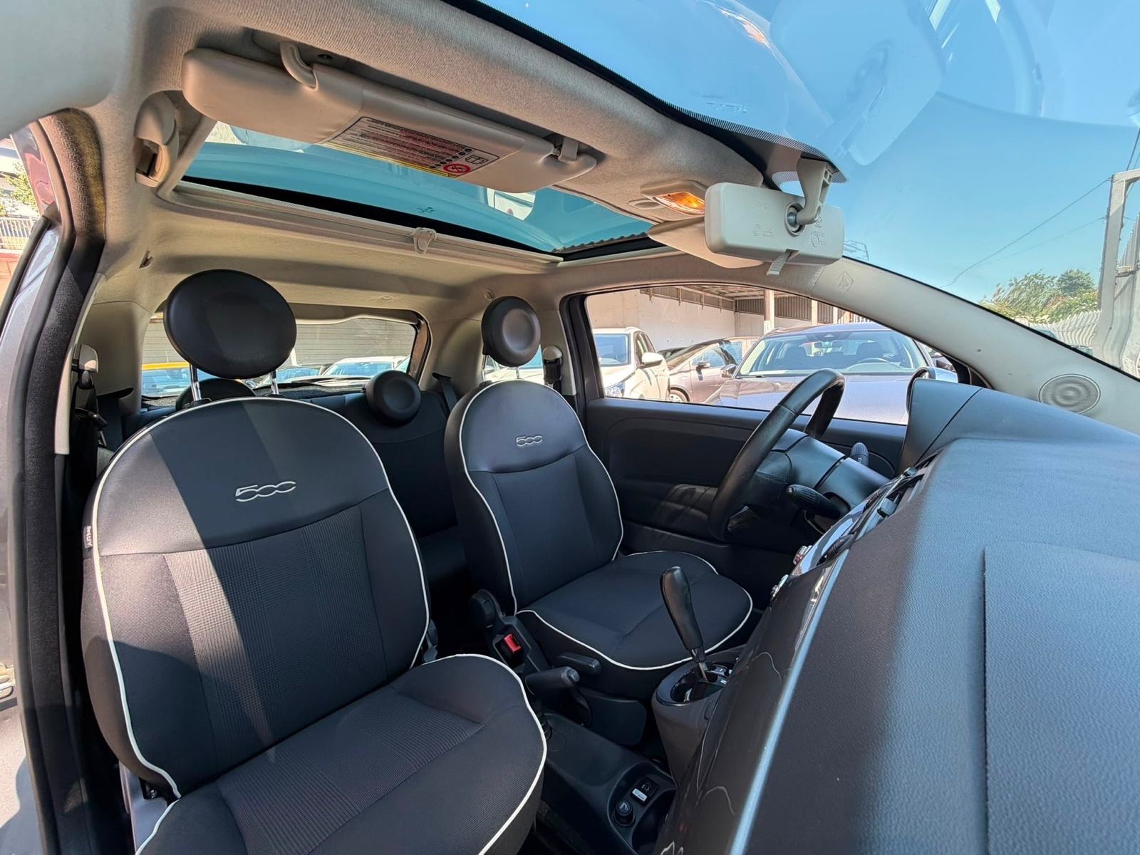 Fiat 500 500 1,2 8V automatik LOUNGE(PANORAMSKI KROV), fotografija 19