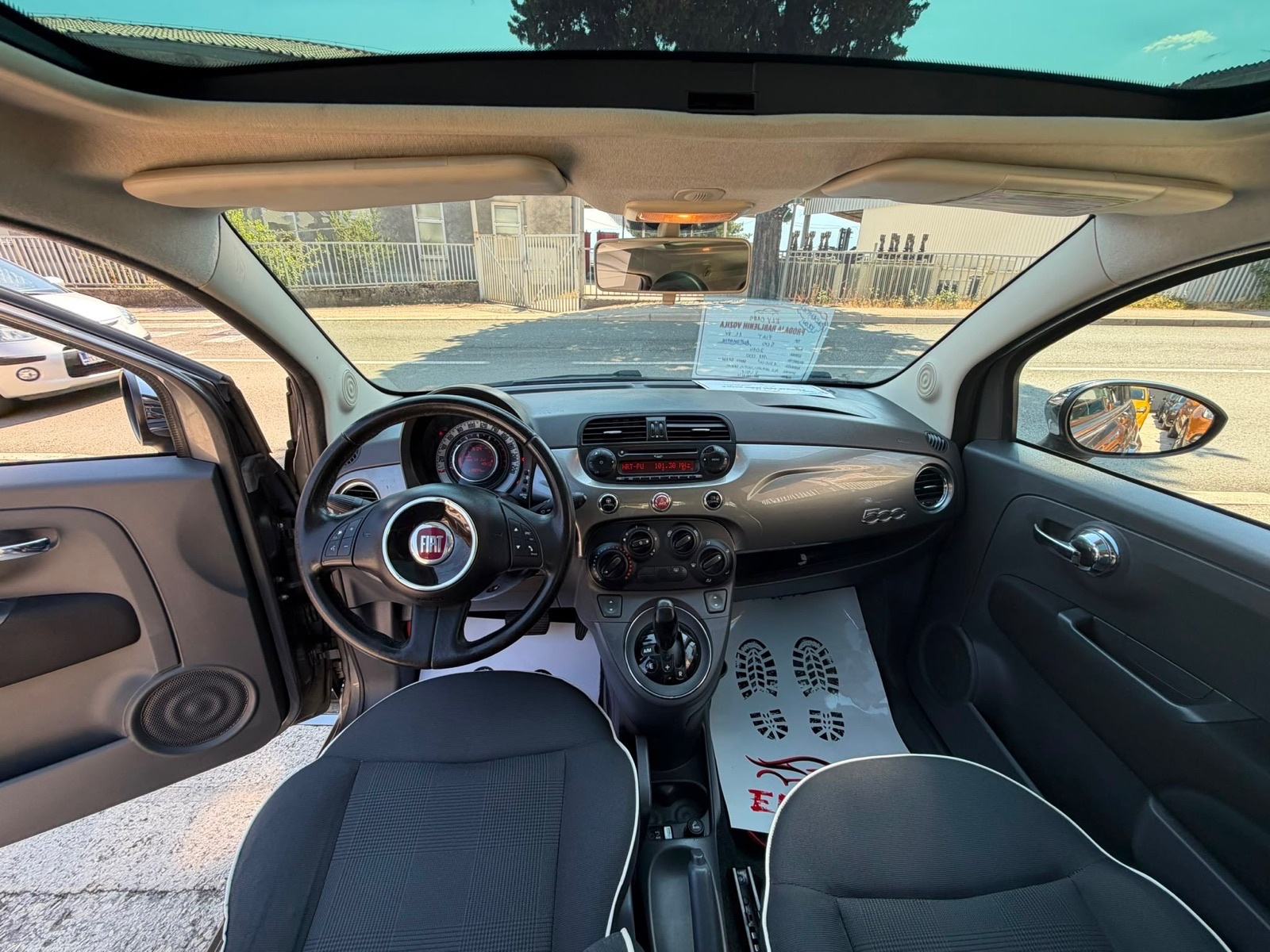 Fiat 500 500 1,2 8V automatik LOUNGE(PANORAMSKI KROV), fotografija 13