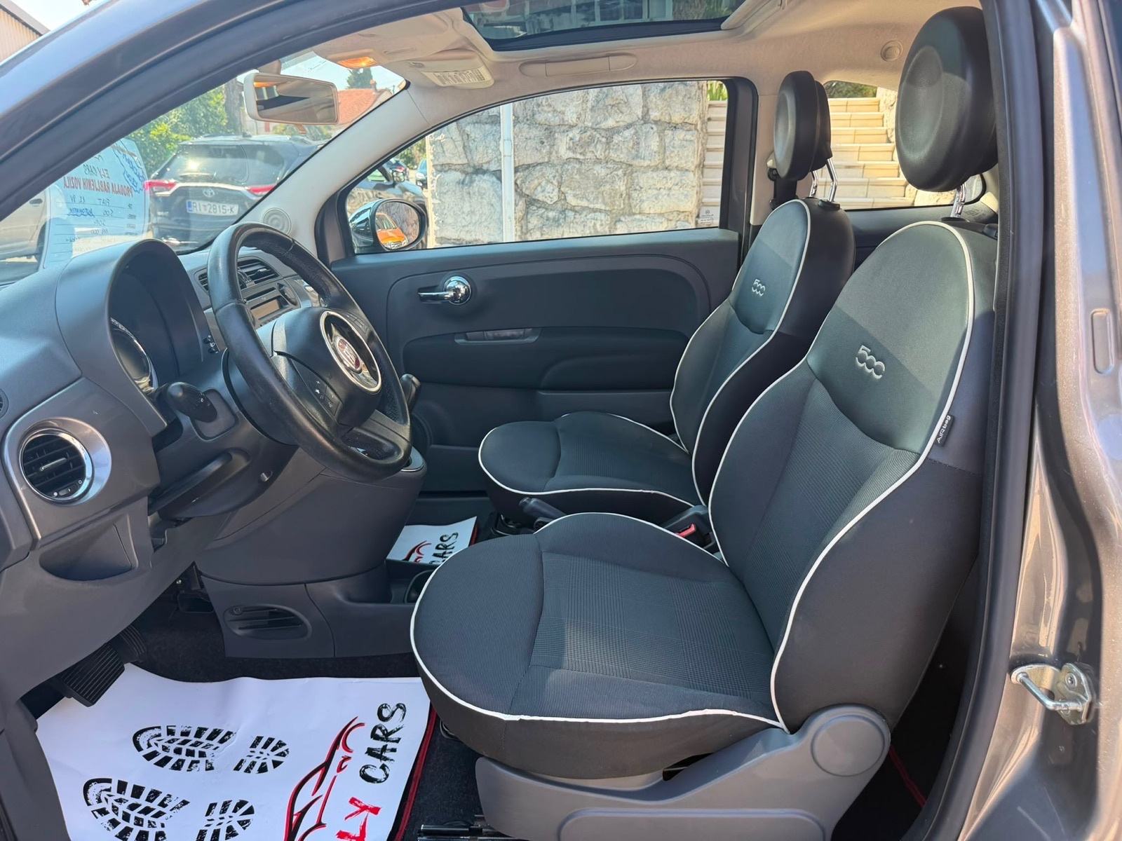 Fiat 500 500 1,2 8V automatik LOUNGE(PANORAMSKI KROV), fotografija 11
