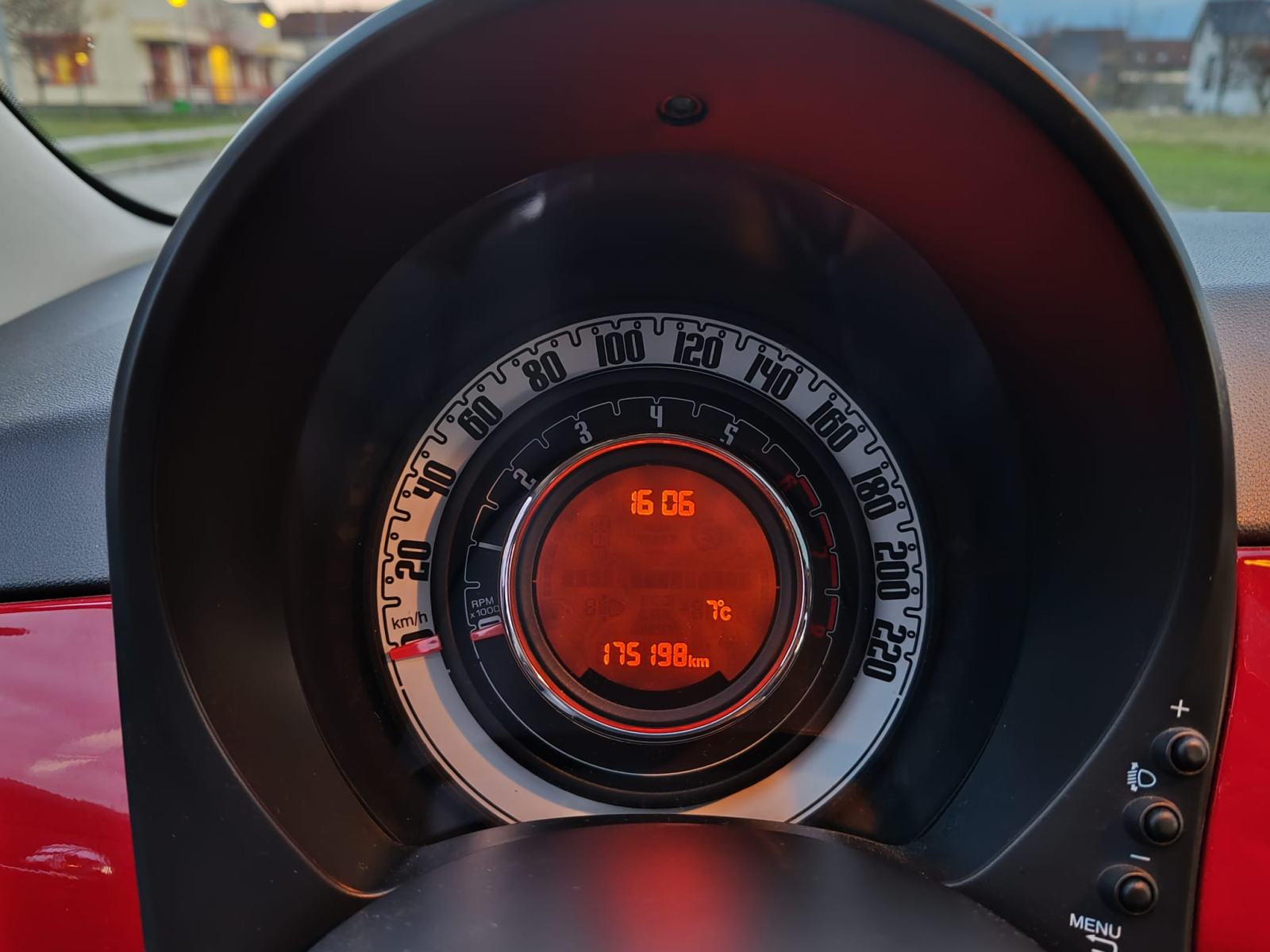 Fiat 500 500 1,2 8V Pop, 2016G. 175000 KM. KARTICE 24/36 RATA, fotografija 16