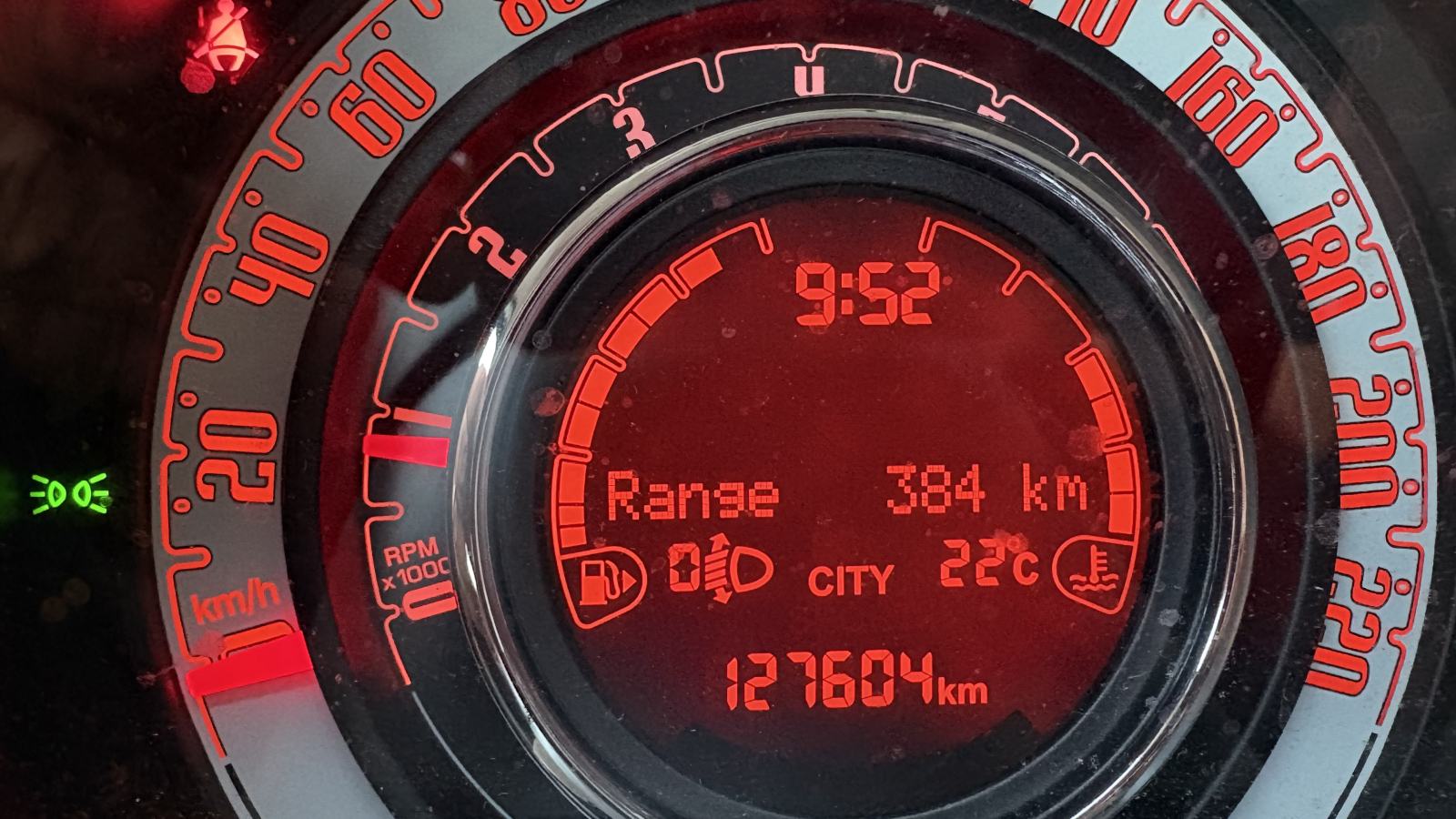 Fiat 500 500 1,2 8V servisna,reg 08/27, fotografija 6