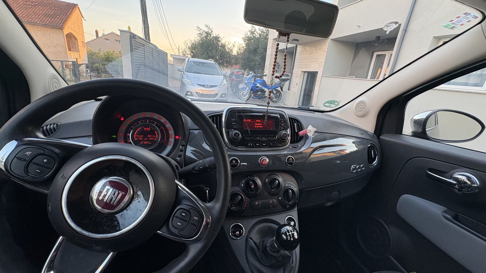 Fiat 500 500 1,2 8V servisna,reg 08/27, fotografija 11