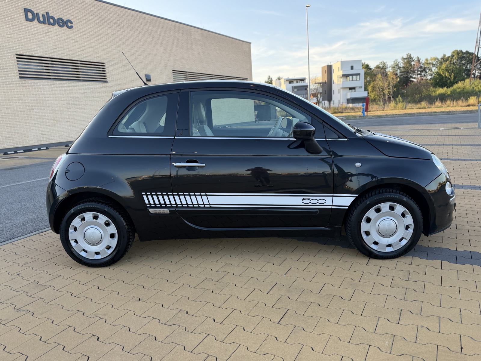 •• FIAT 500 •• 1.2 LOUNGE •• KLIMA •• PANORAMA •• ALU •• ZG ••, fotografija 8