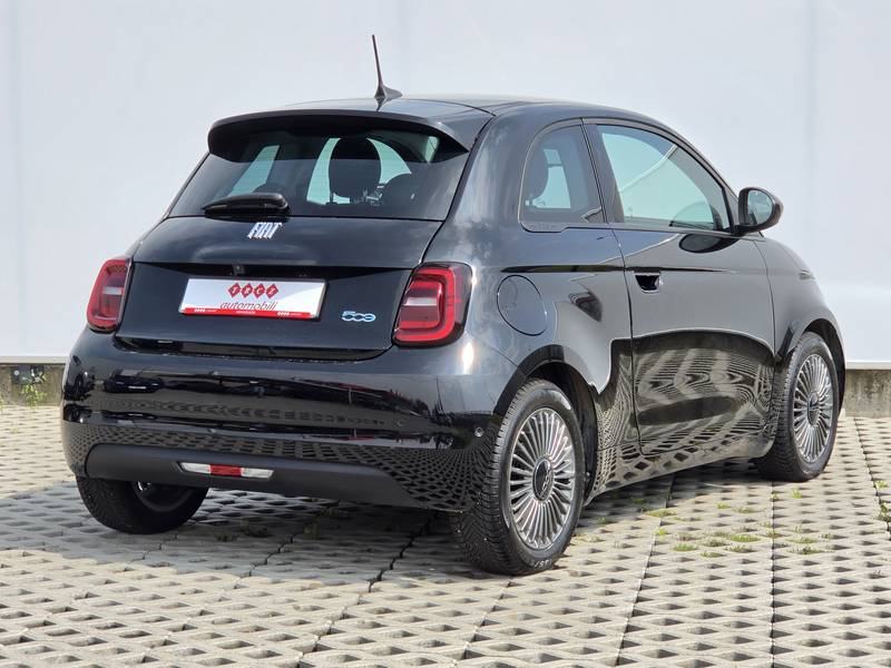 Fiat 500 500e, fotografija 3