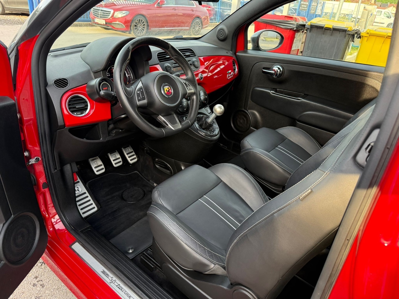Fiat 500 Abarth 595 Turismo cabrio rosso red-nero, fotografija 16